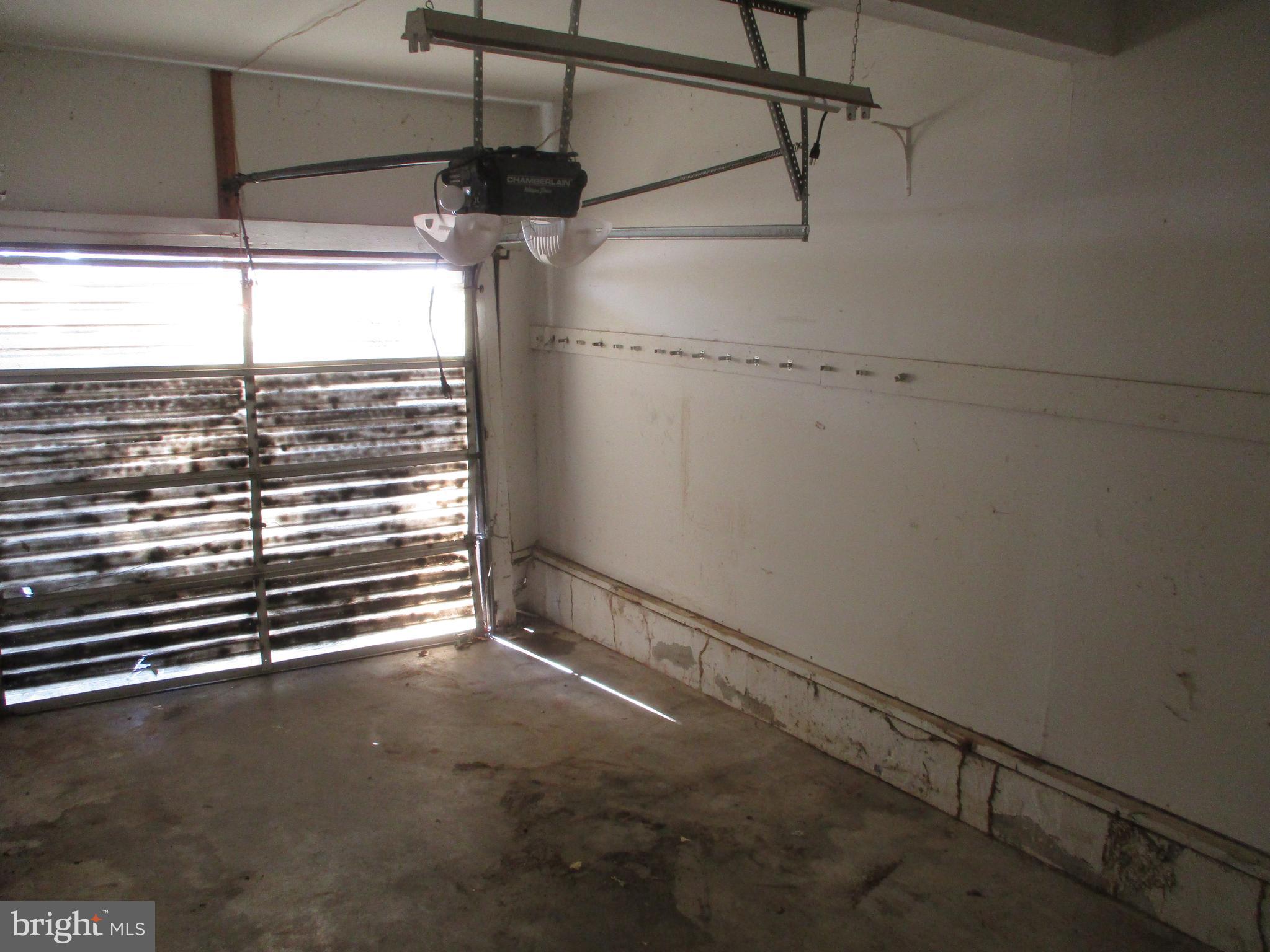 ARUNDEL - Residential