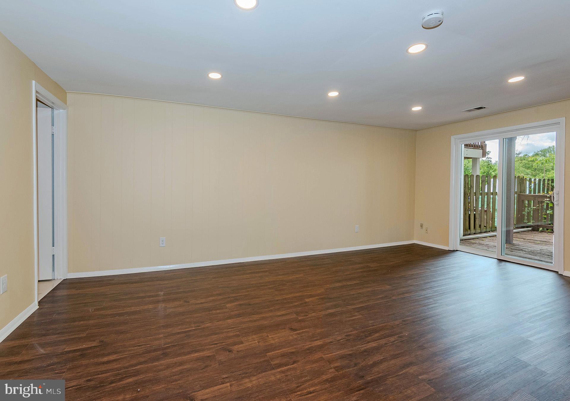 VILLAGE OF OWEN BROWN - Residential