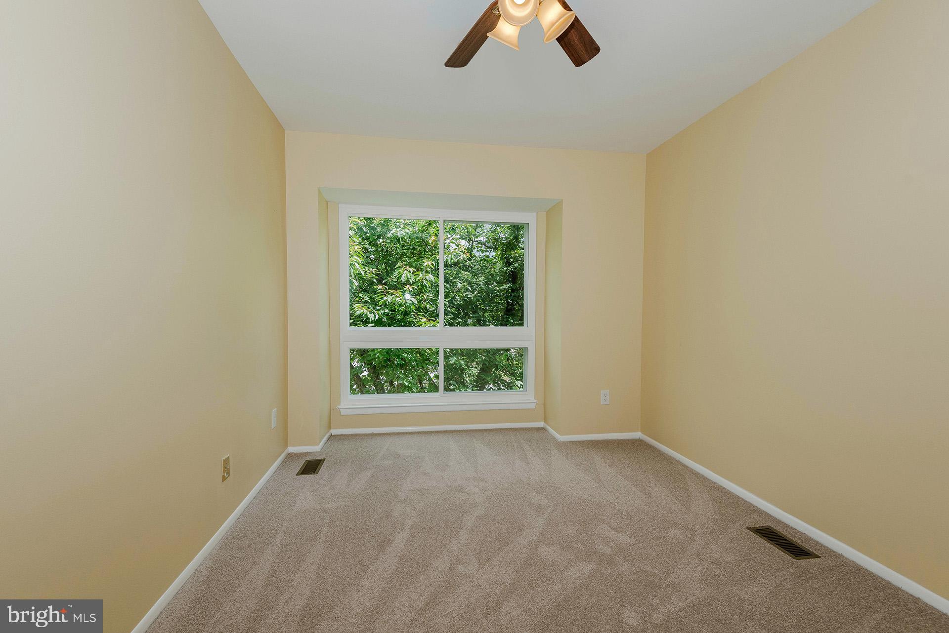 VILLAGE OF OWEN BROWN - Residential