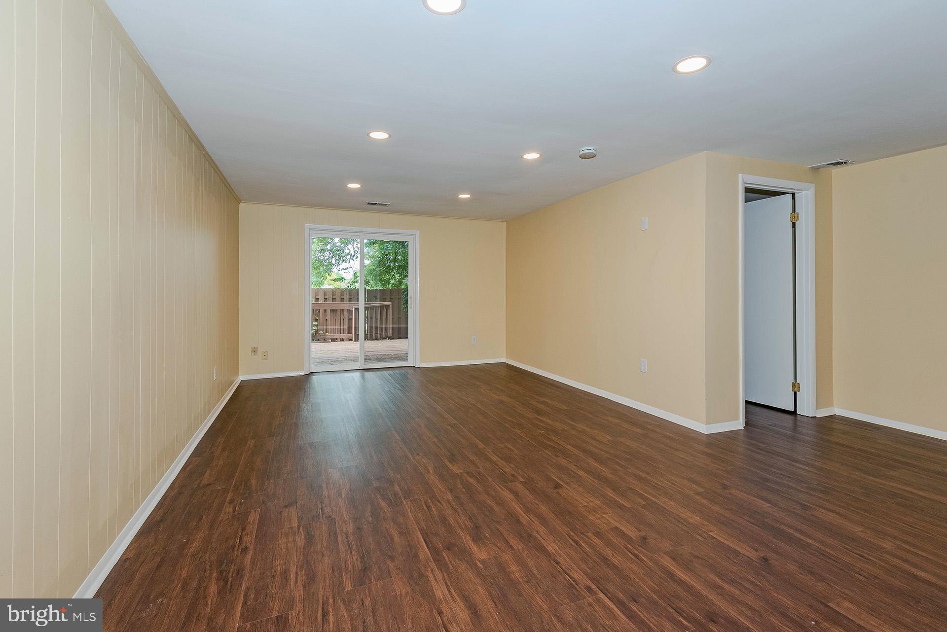 VILLAGE OF OWEN BROWN - Residential