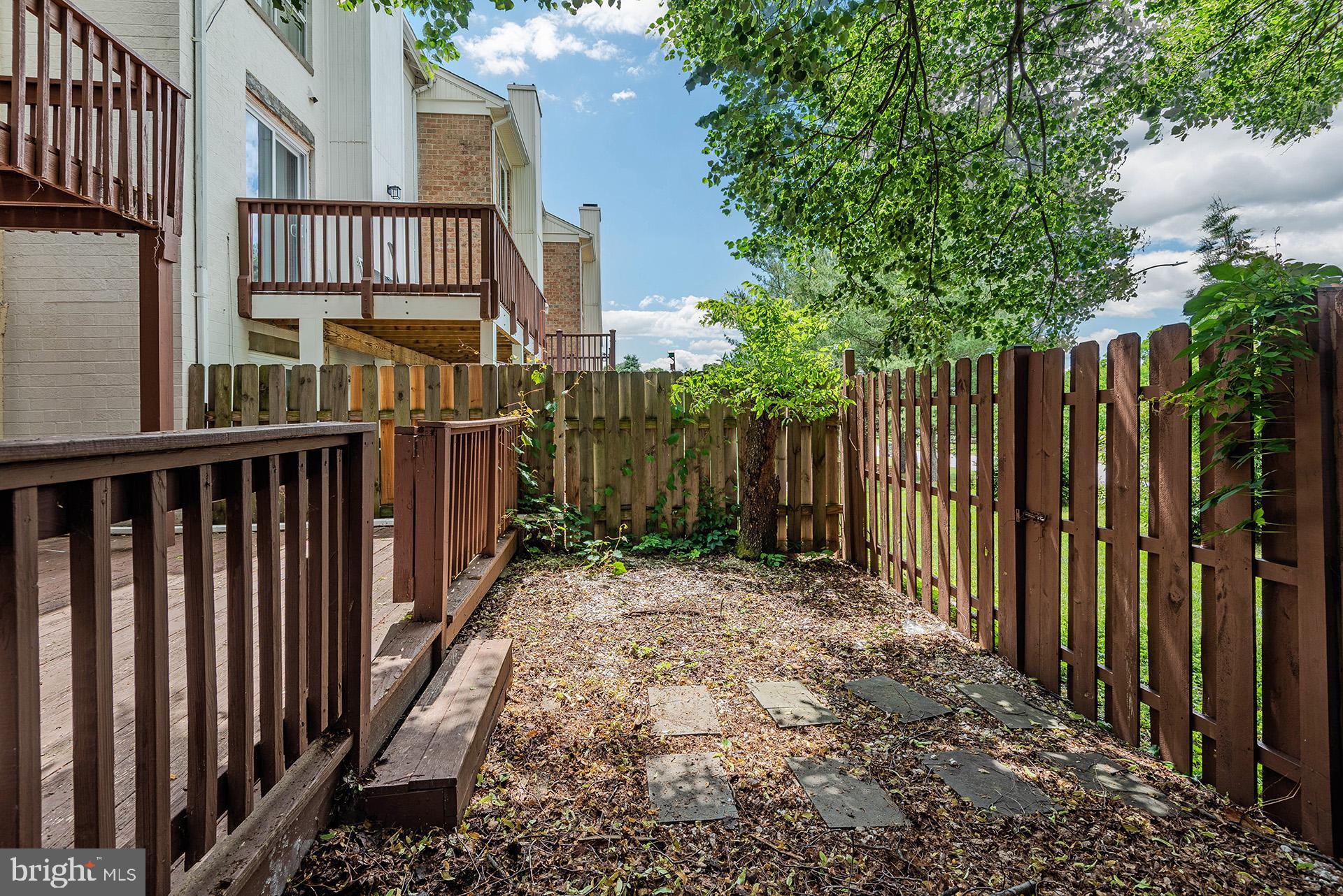 VILLAGE OF OWEN BROWN - Residential