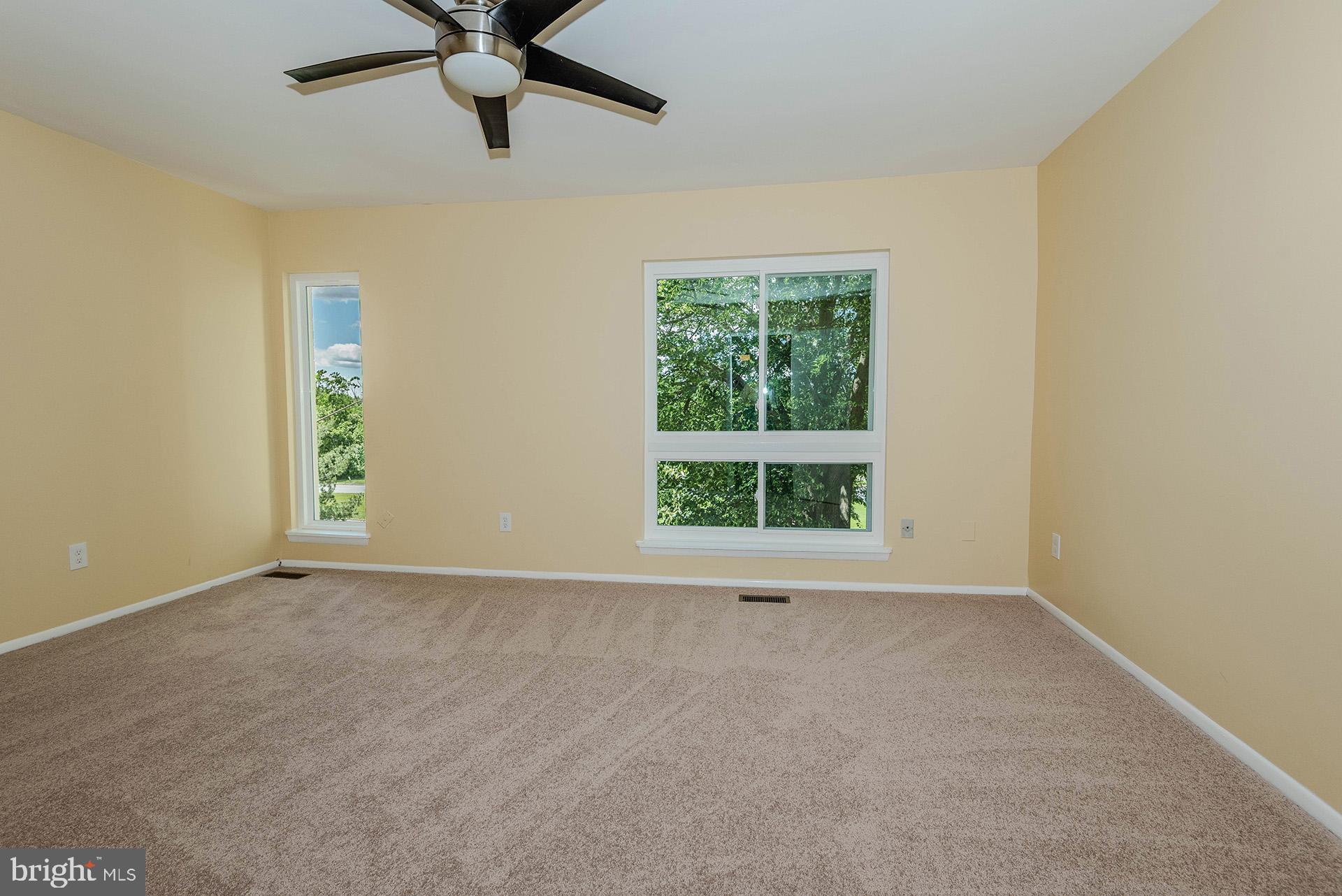 VILLAGE OF OWEN BROWN - Residential