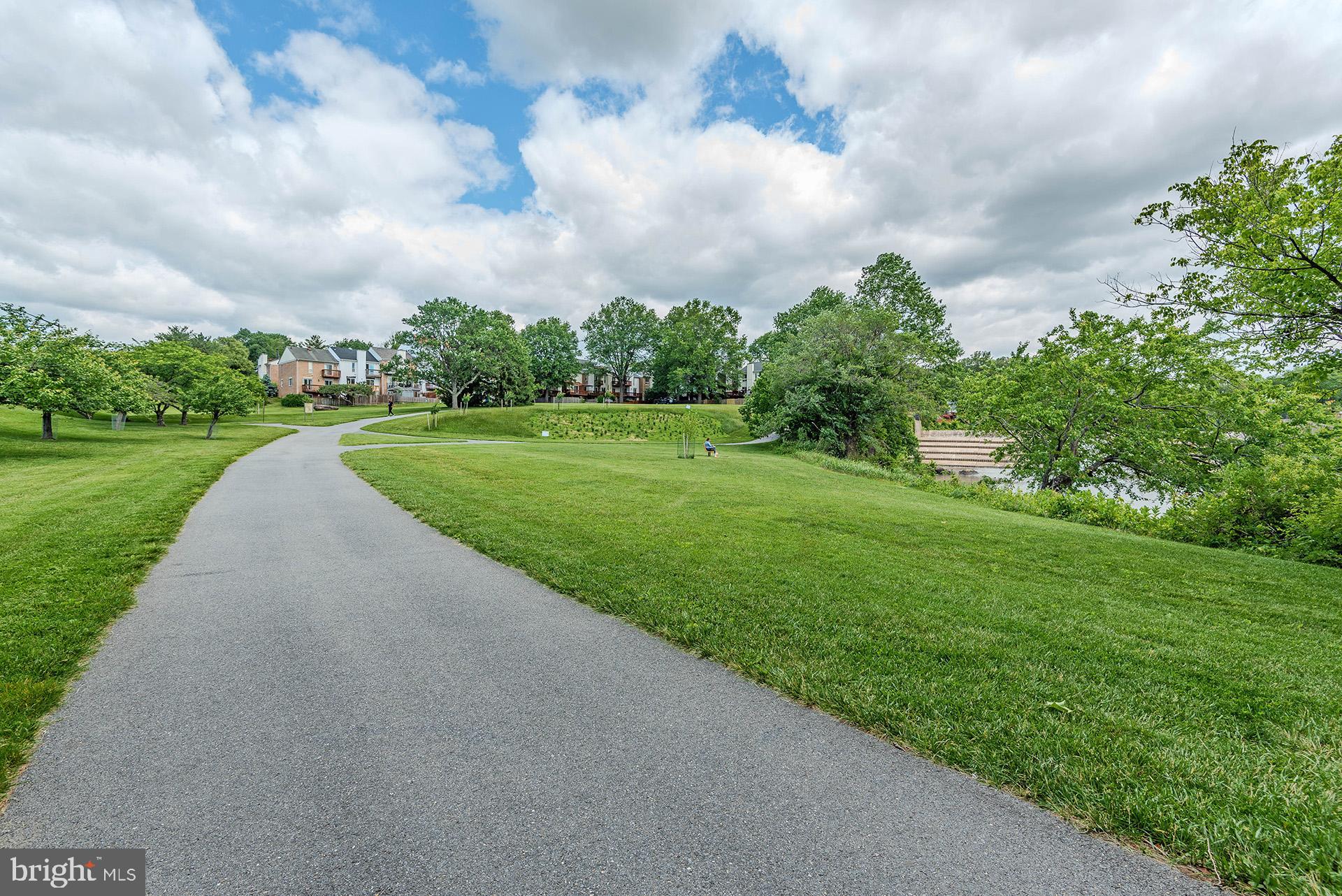 VILLAGE OF OWEN BROWN - Residential