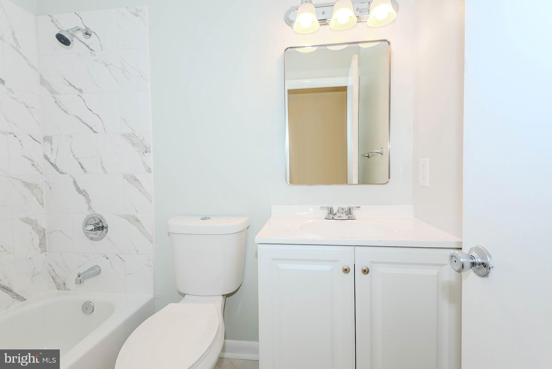 VILLAGE OF OWEN BROWN - Residential