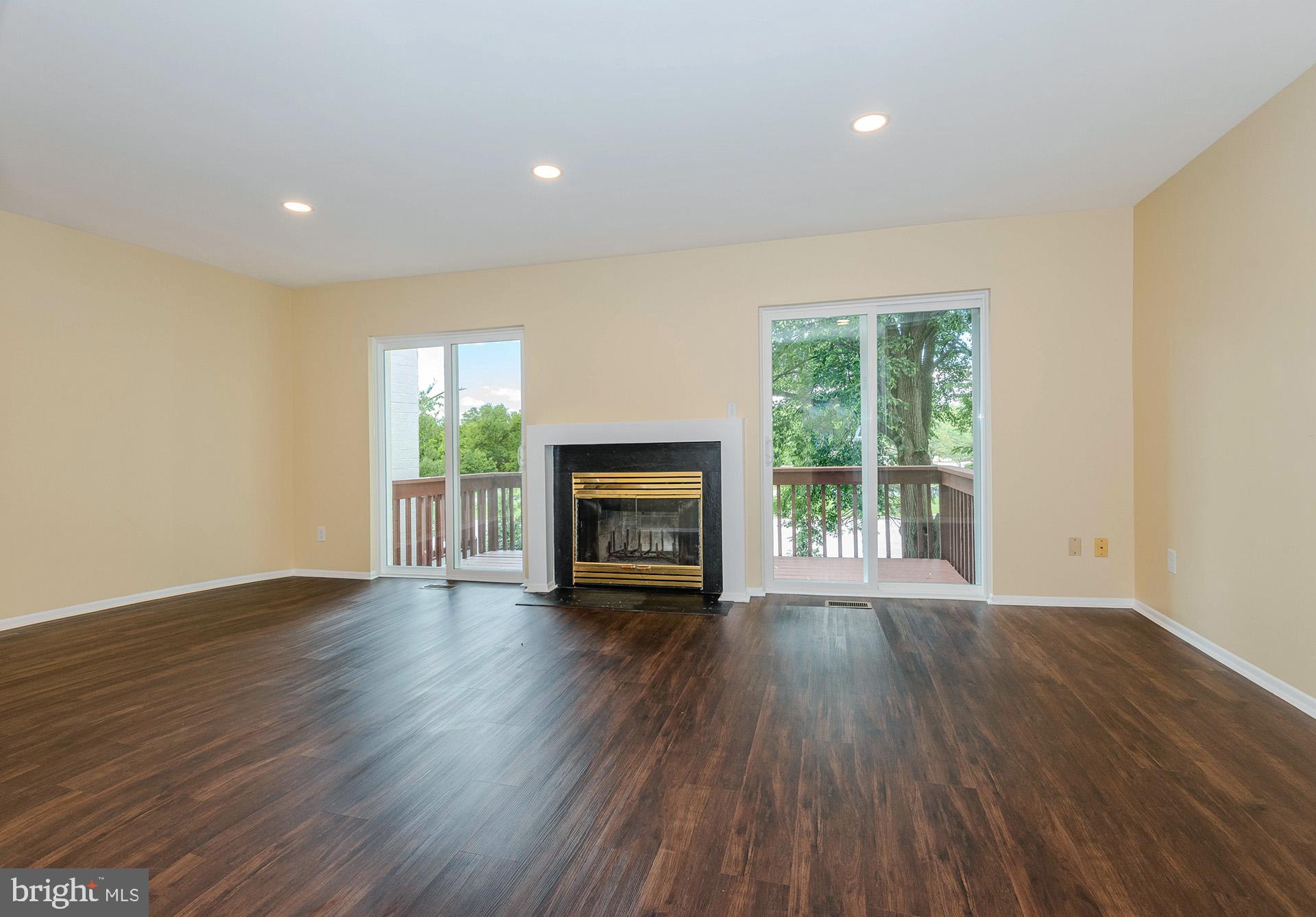 VILLAGE OF OWEN BROWN - Residential