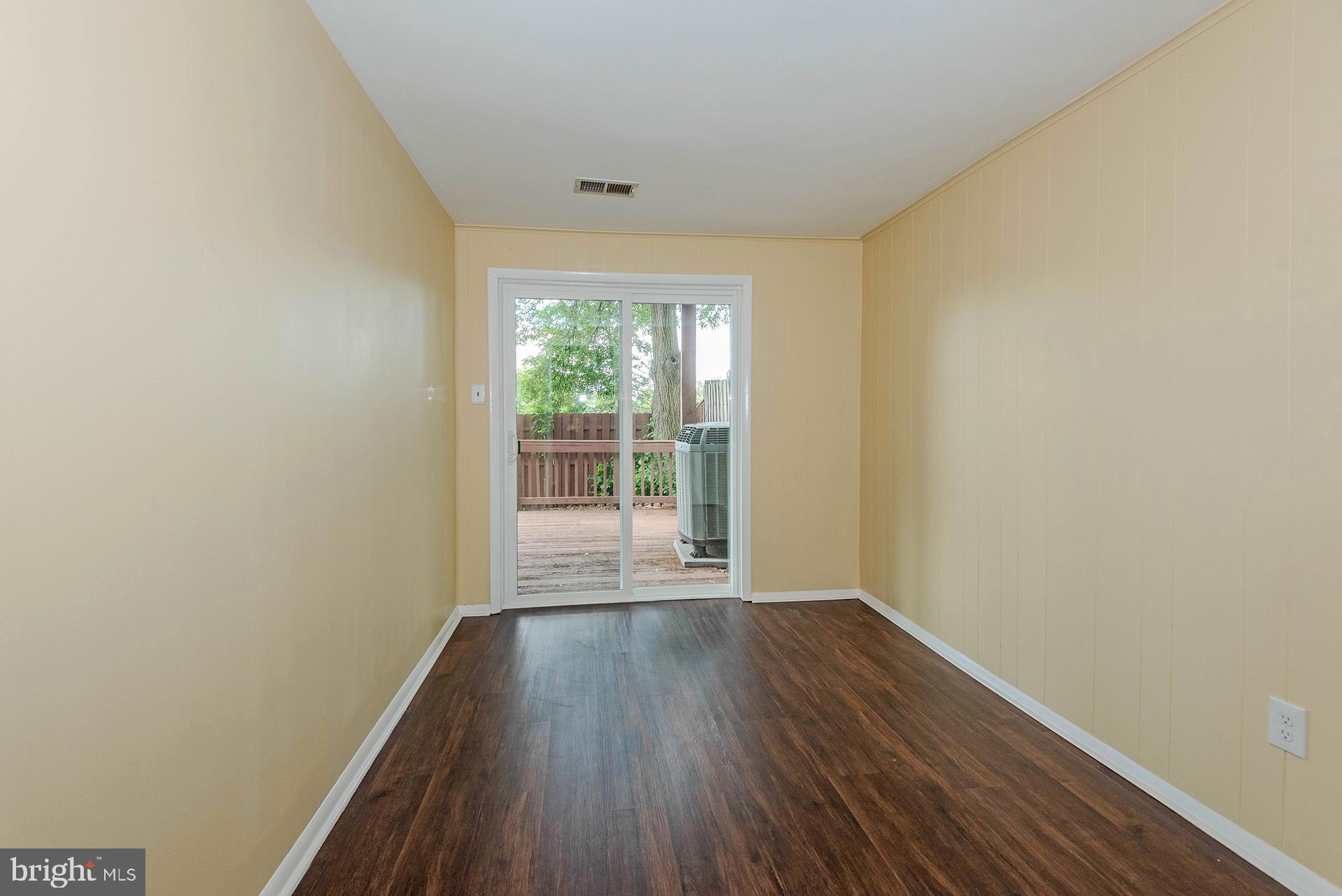 VILLAGE OF OWEN BROWN - Residential