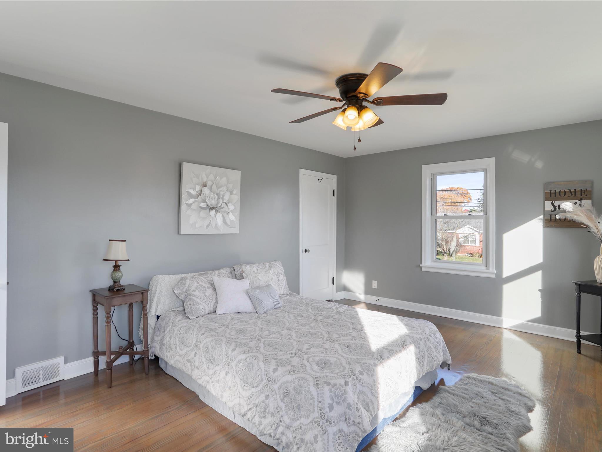 HAGERSTOWN - Residential