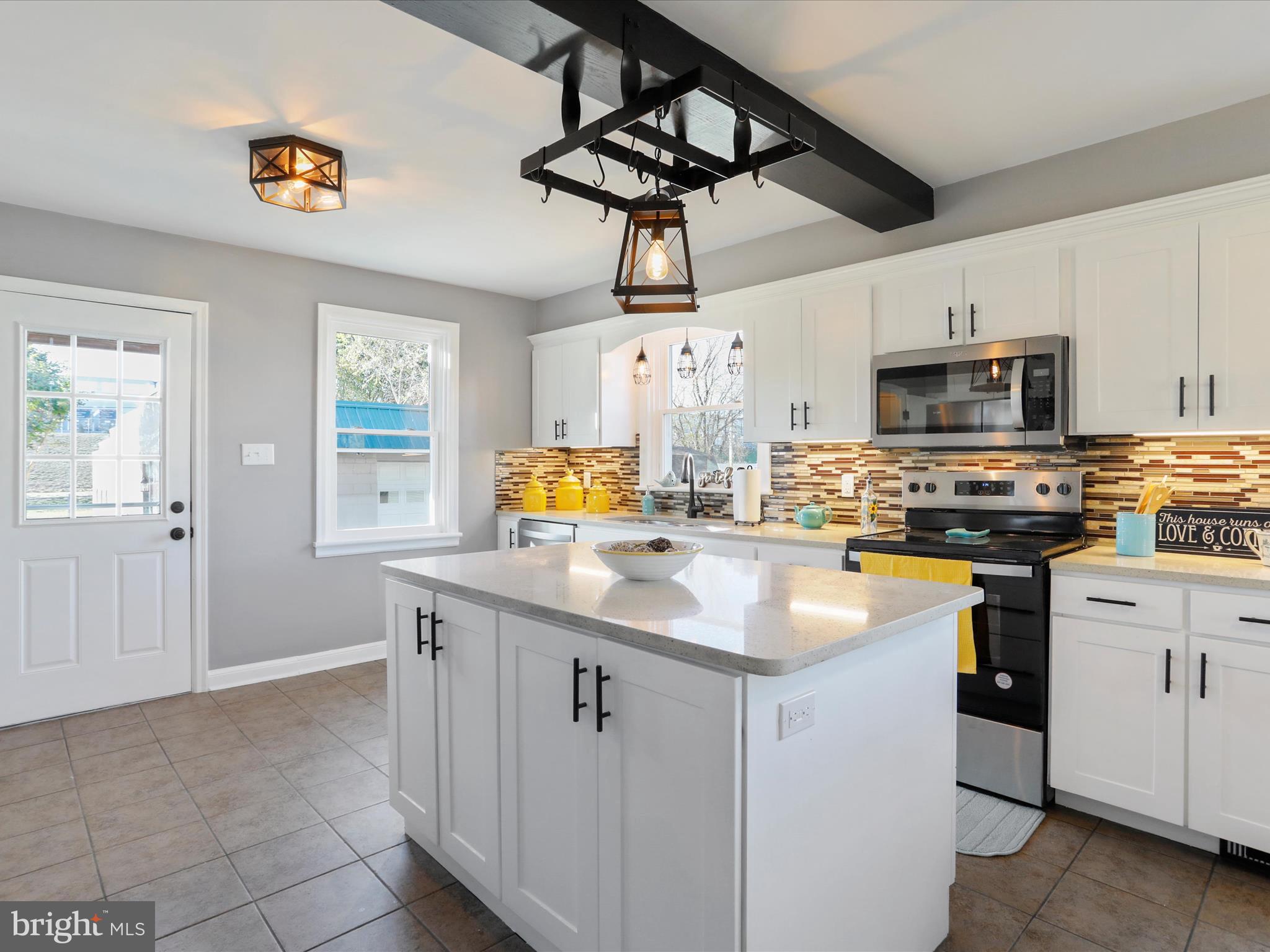 HAGERSTOWN - Residential