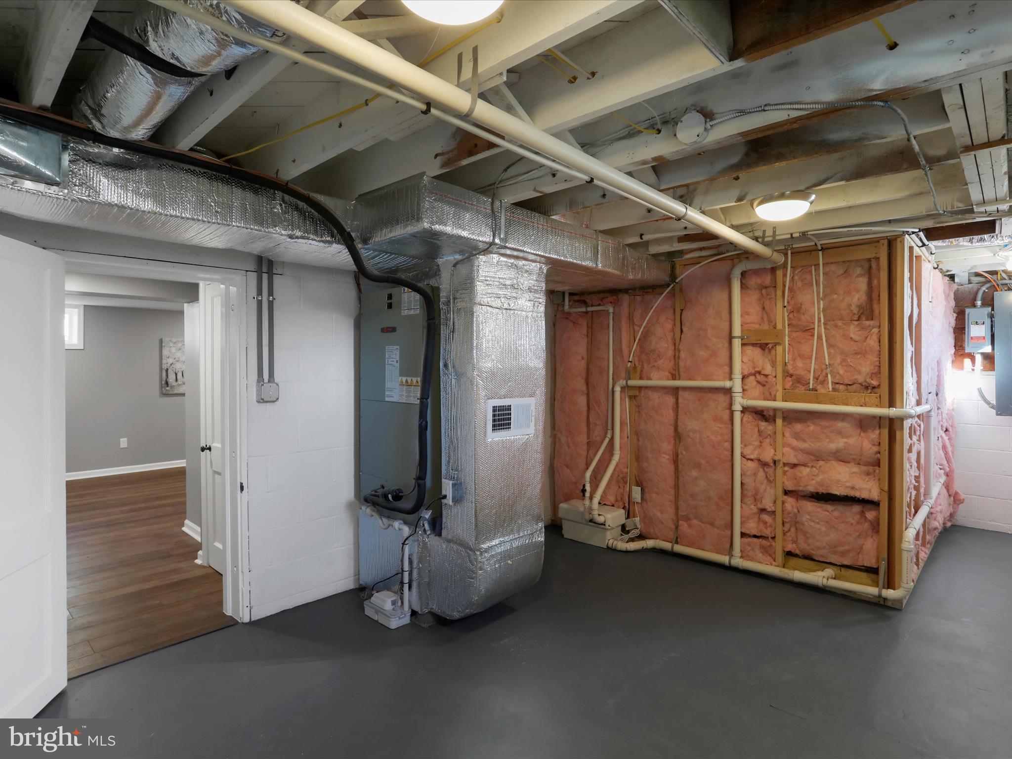 HAGERSTOWN - Residential