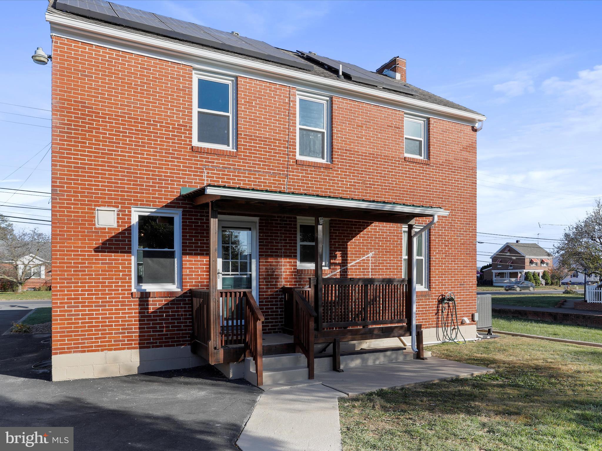 HAGERSTOWN - Residential