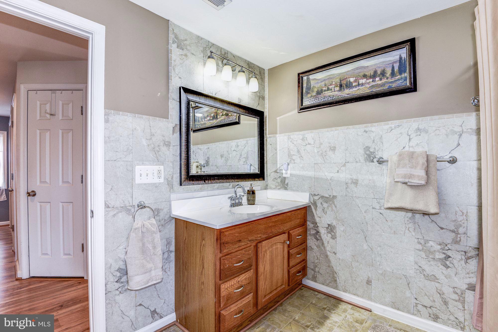 MANASSAS PARK - Residential