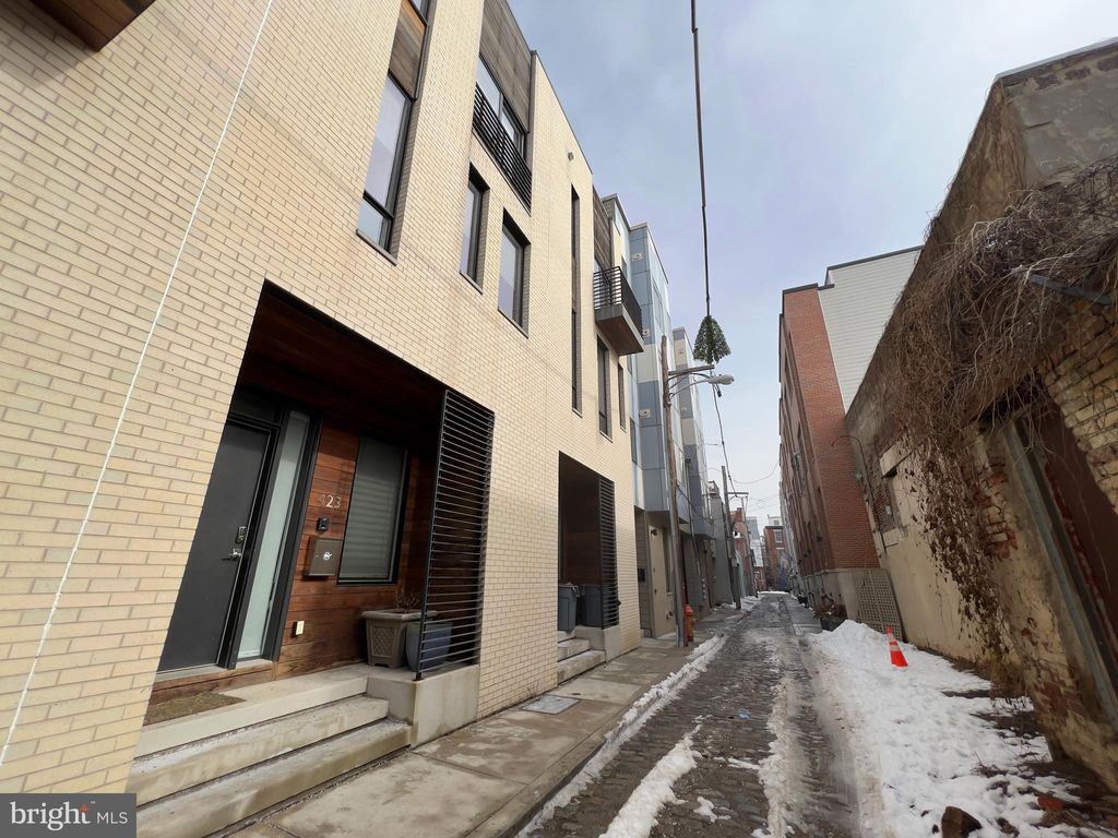 Photo of 423 Wallace Street, PHILADELPHIA, PA 19123 (MLS # PAPH2577318)