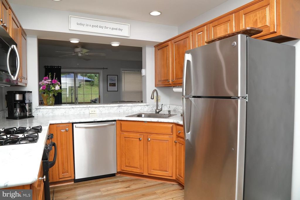 Photo of 224 COBBLESTONE LN, LANCASTER, PA 17601 (MLS # PALA2039734)