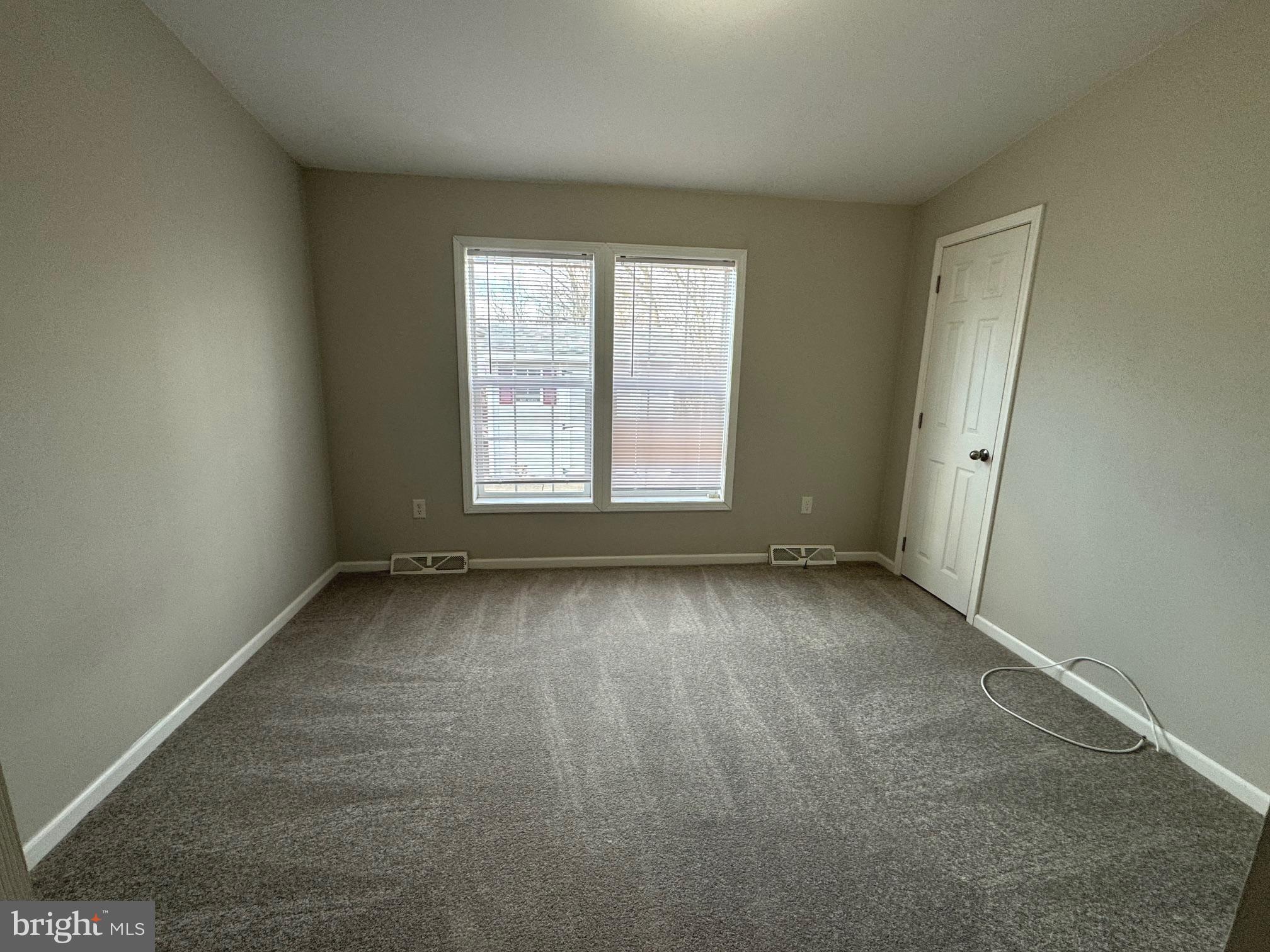 WILLOW RUN - Residential