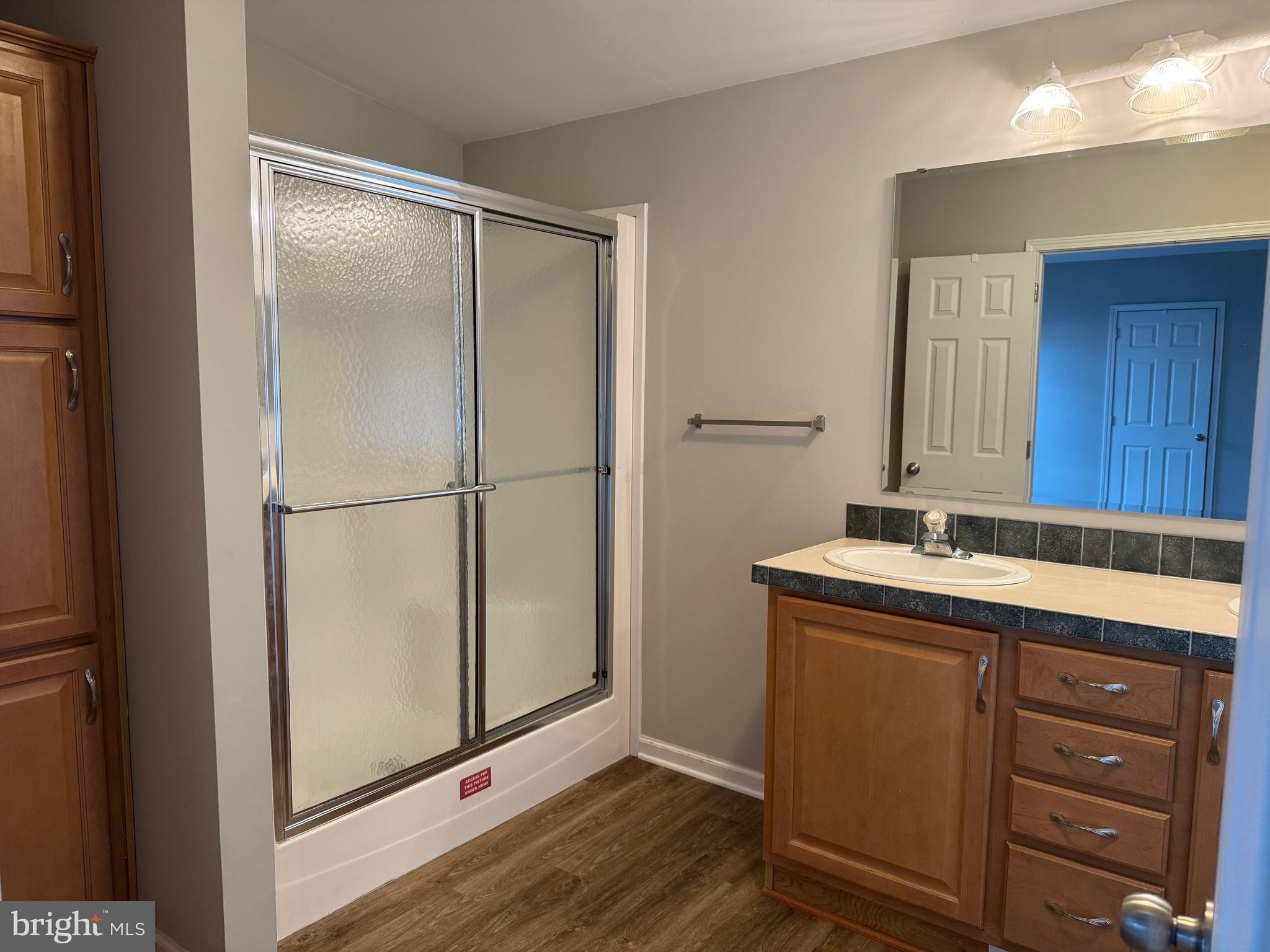 WILLOW RUN - Residential