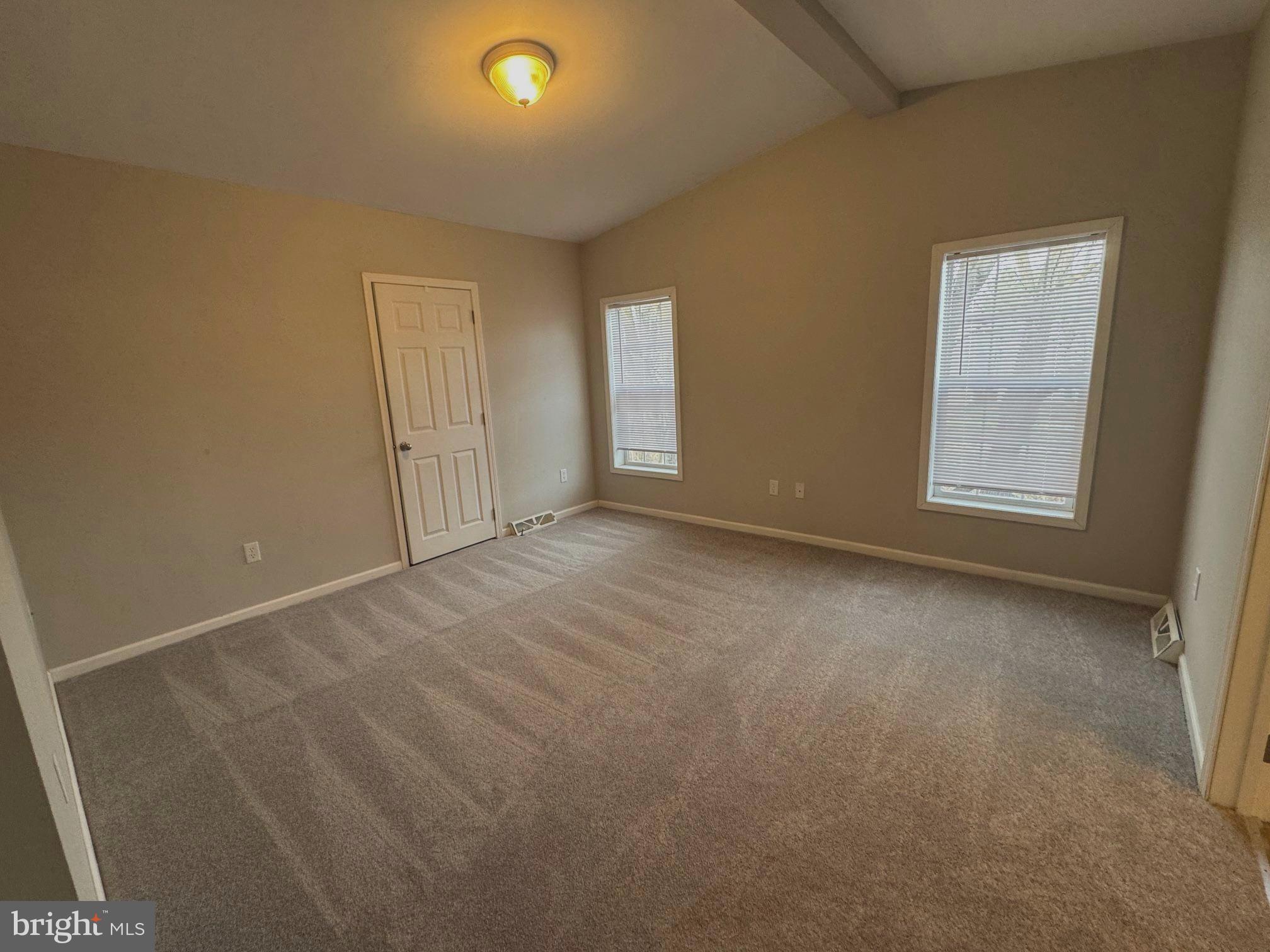 WILLOW RUN - Residential