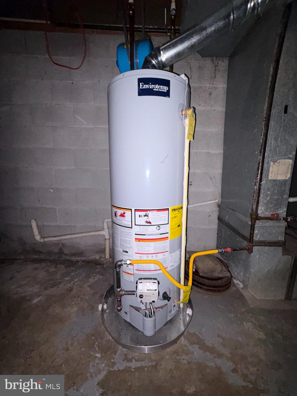 SANDTOWN-WINCHESTER - Residential