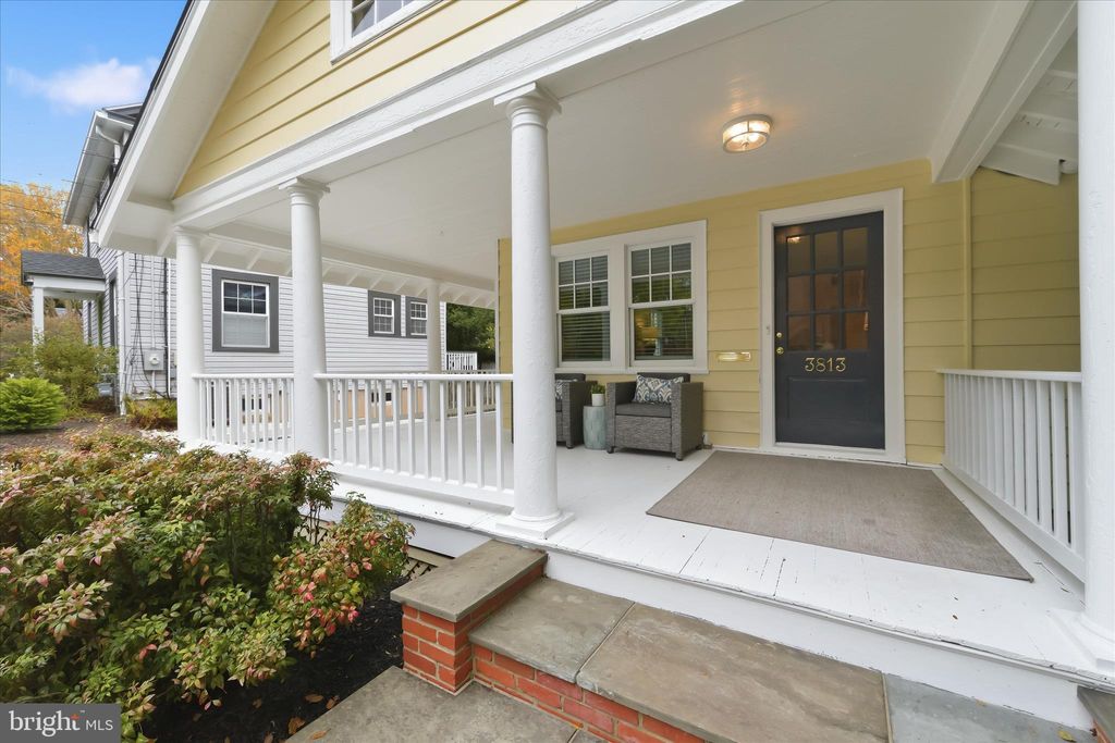 Photo of 3813 Calvert Place, KENSINGTON, MD 20895 (MLS # MDMC2205168)