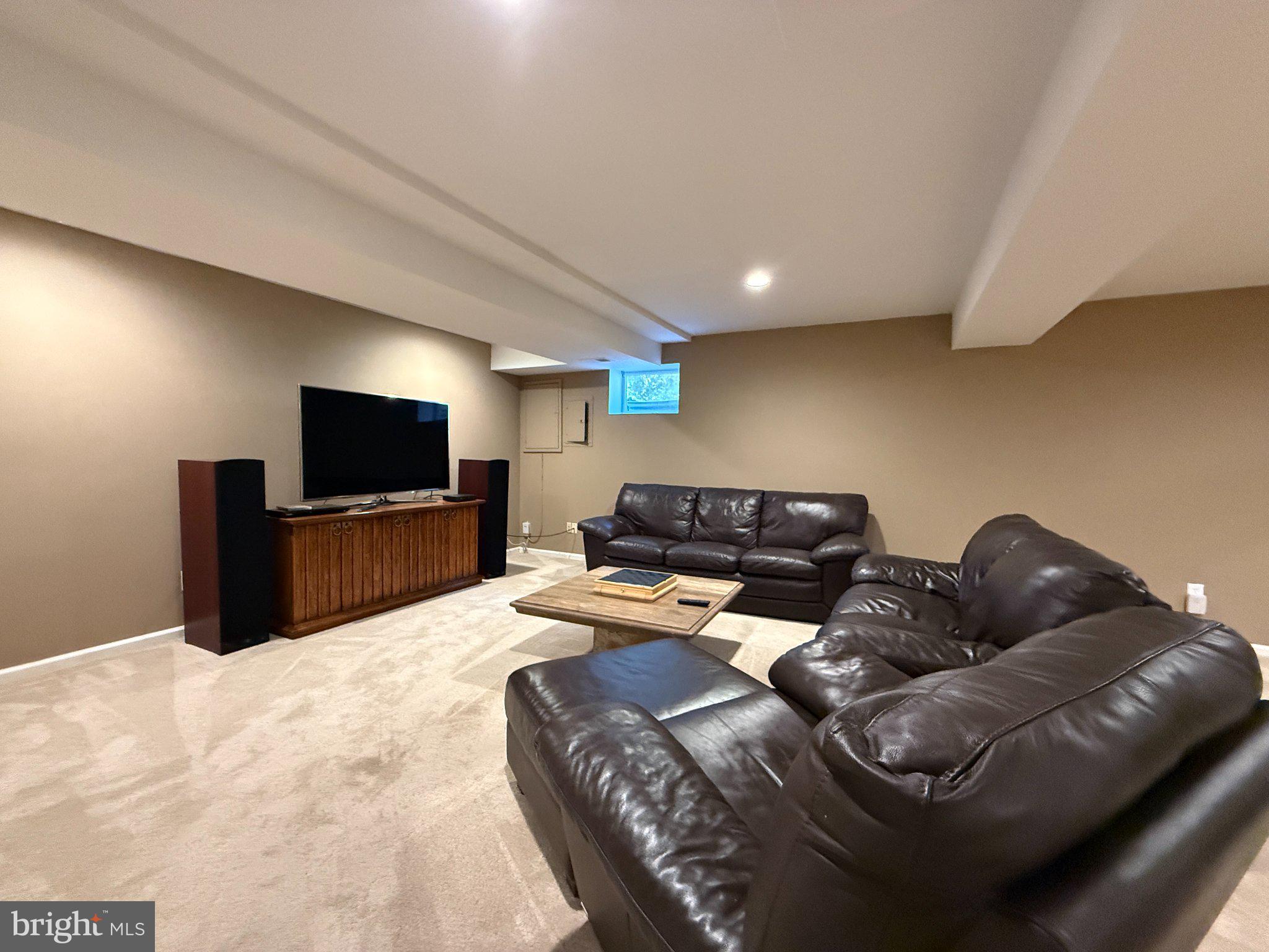 12213 GALESVILLE DRIVE