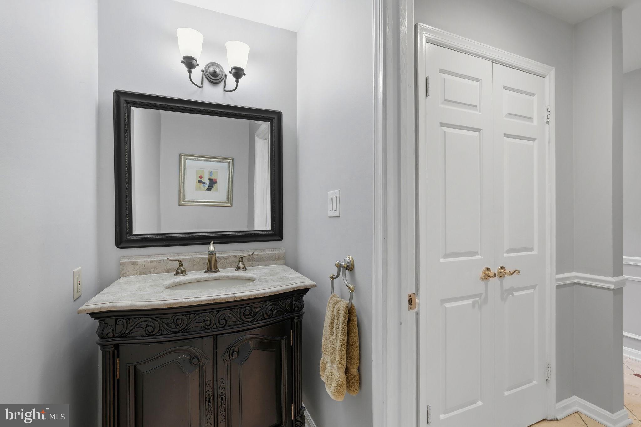 QUINCE ORCHARD VALLEY - Residential