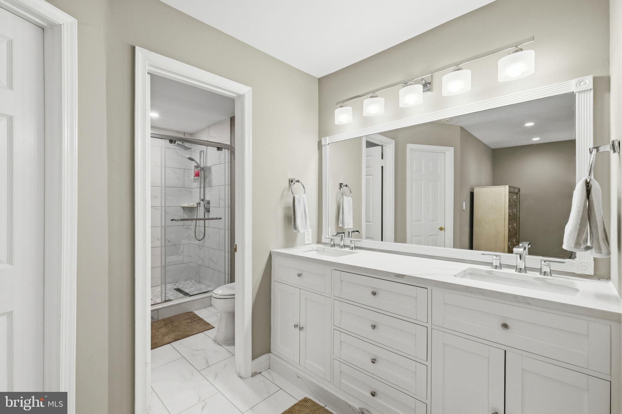 QUINCE ORCHARD VALLEY - Residential