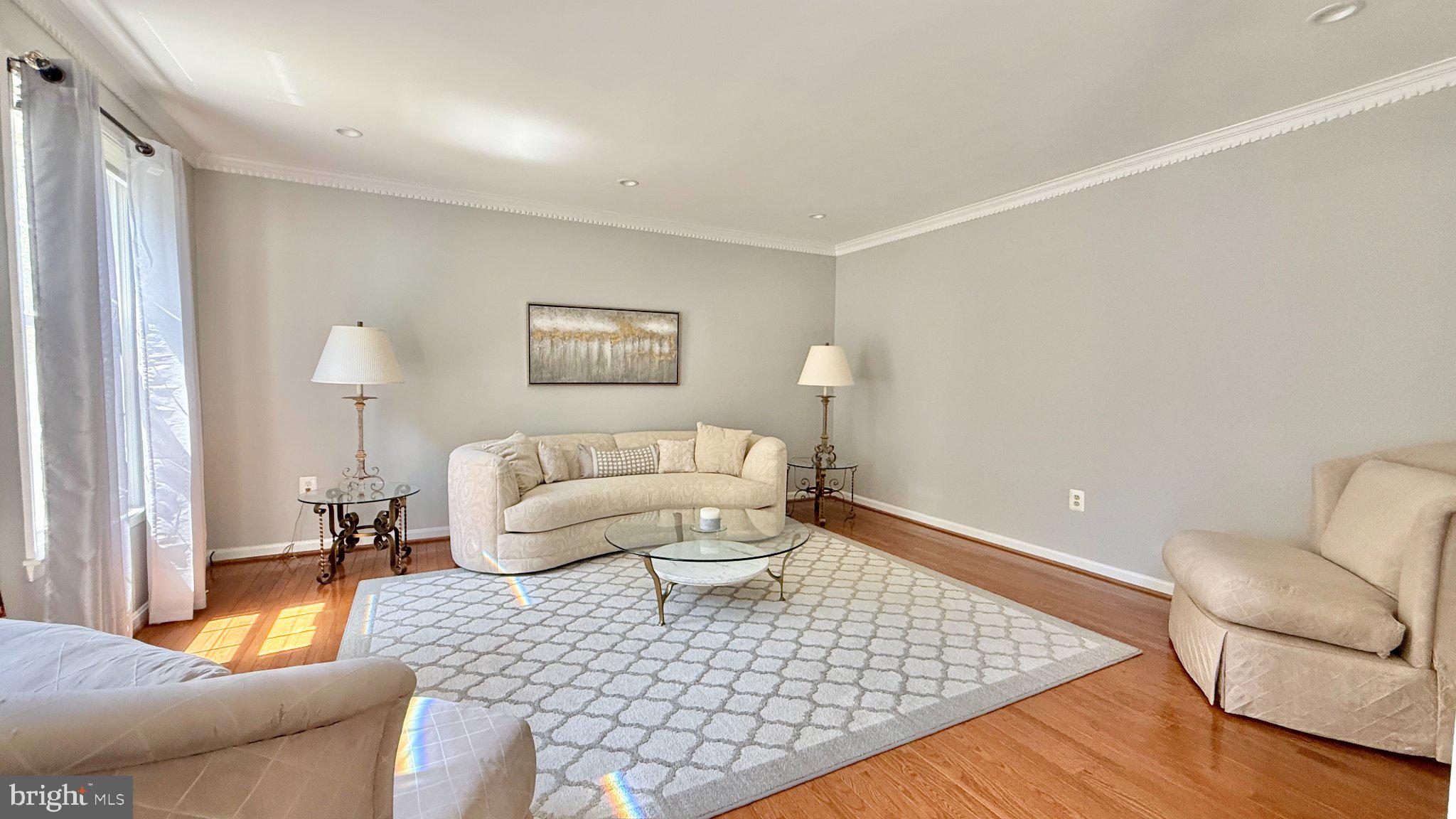 QUINCE ORCHARD VALLEY - Residential