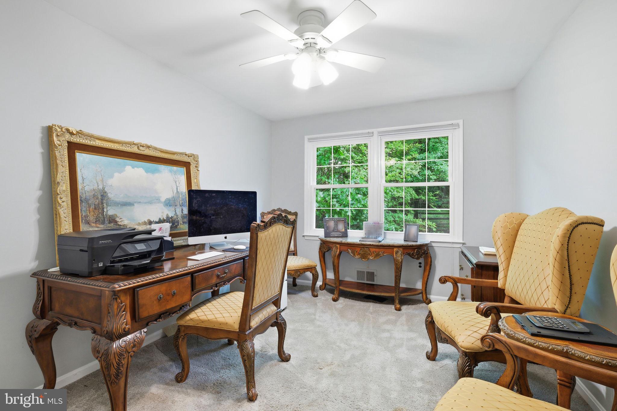 QUINCE ORCHARD VALLEY - Residential