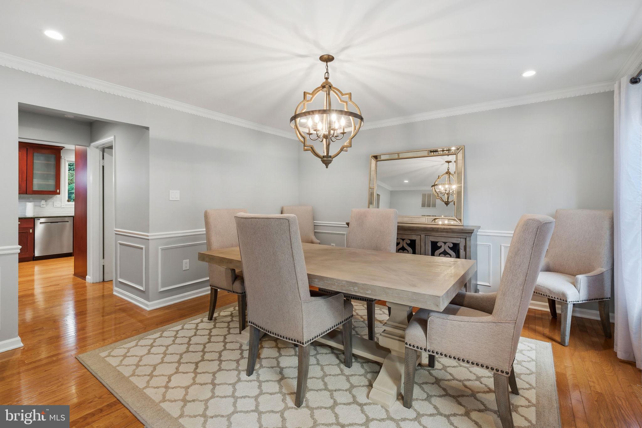 QUINCE ORCHARD VALLEY - Residential