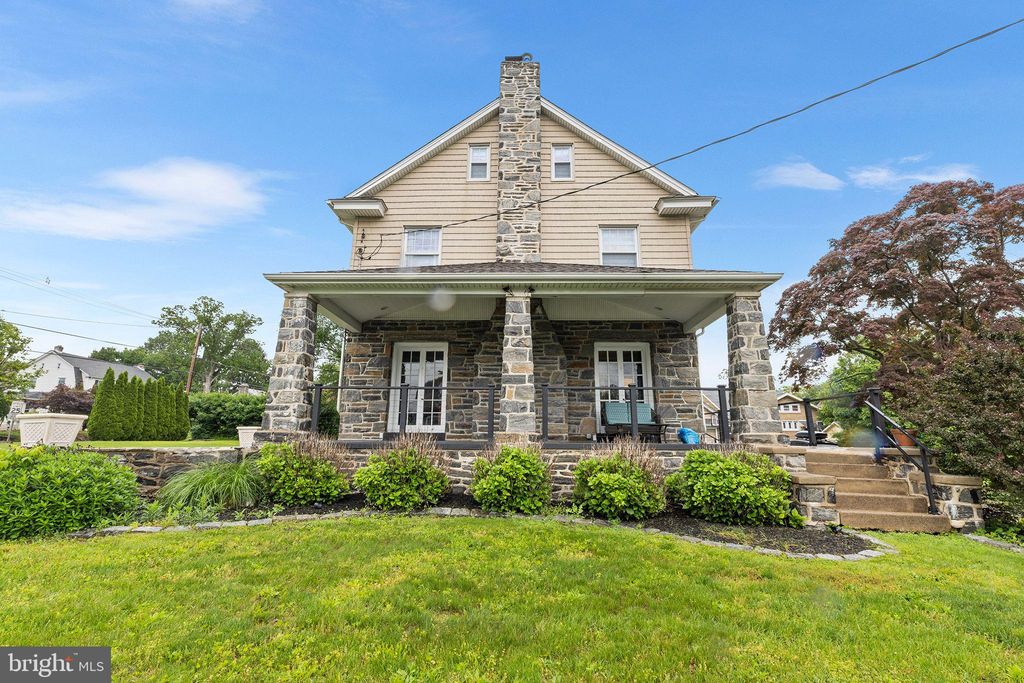 Photo of 225 Wayne Avenue, LANSDOWNE, PA 19050 (MLS # PADE2091280)