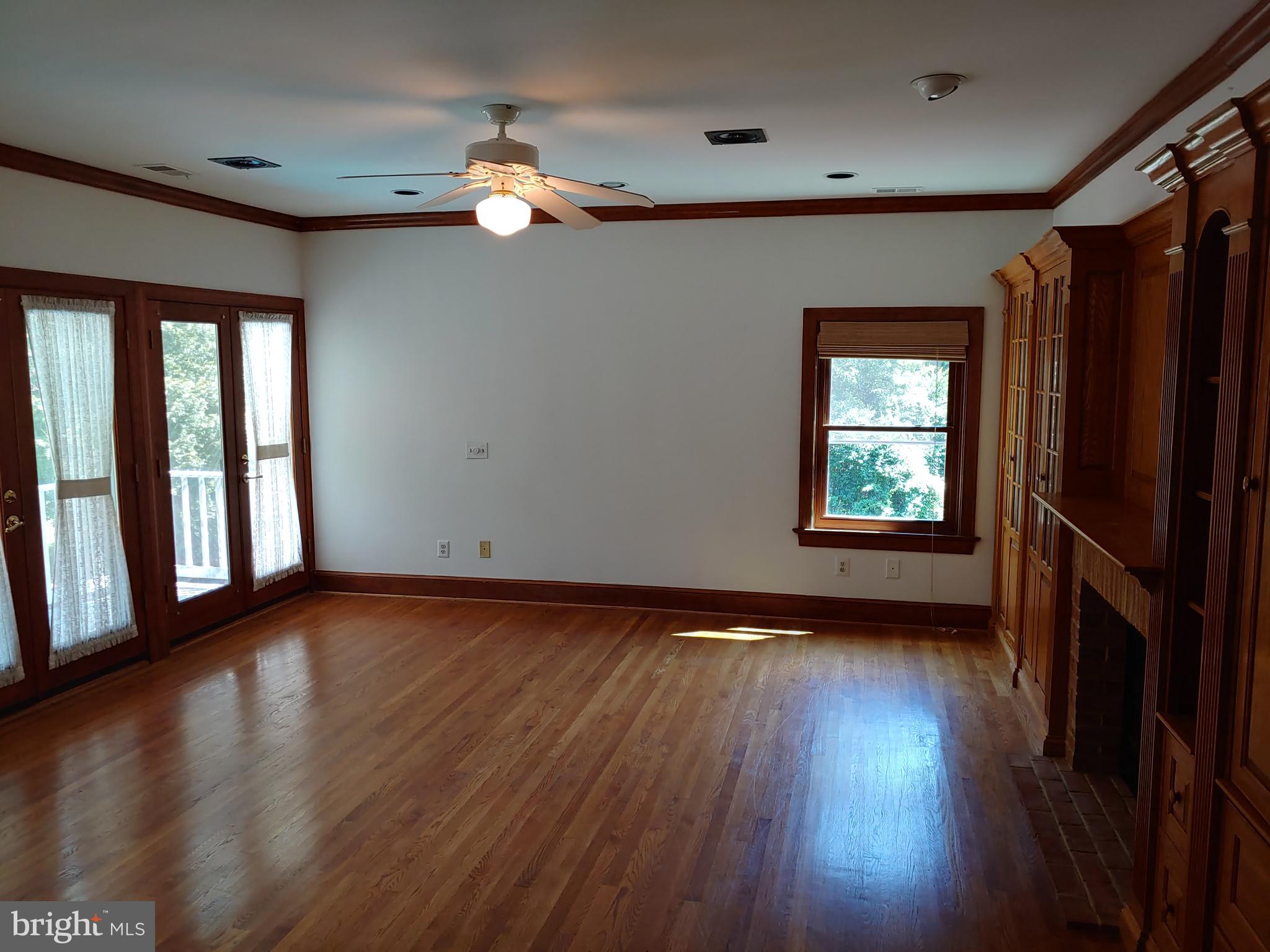 HUNTERS VIEW - Residential