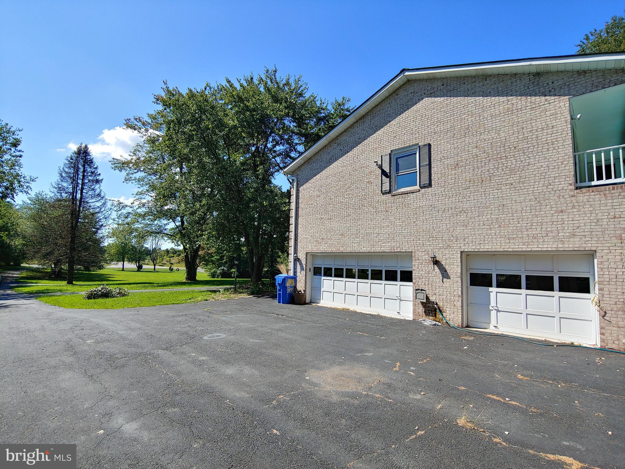 HUNTERS VIEW - Residential