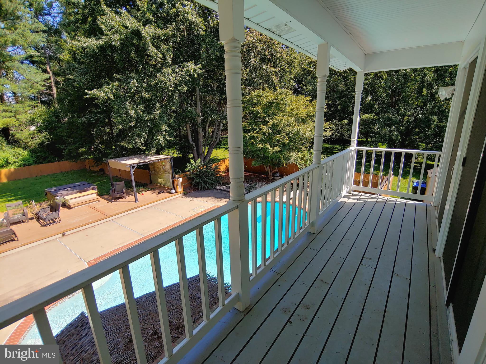 HUNTERS VIEW - Residential