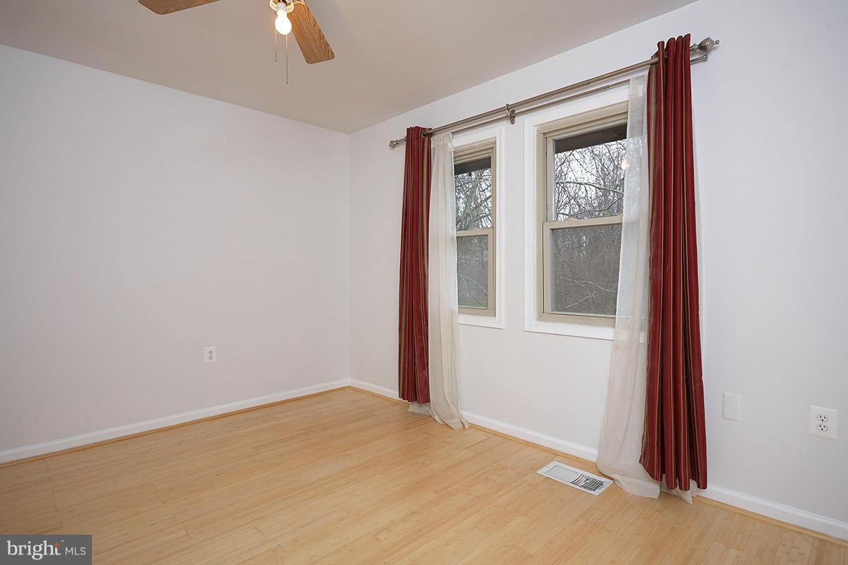 GREENFIELD FARM - Residential Lease