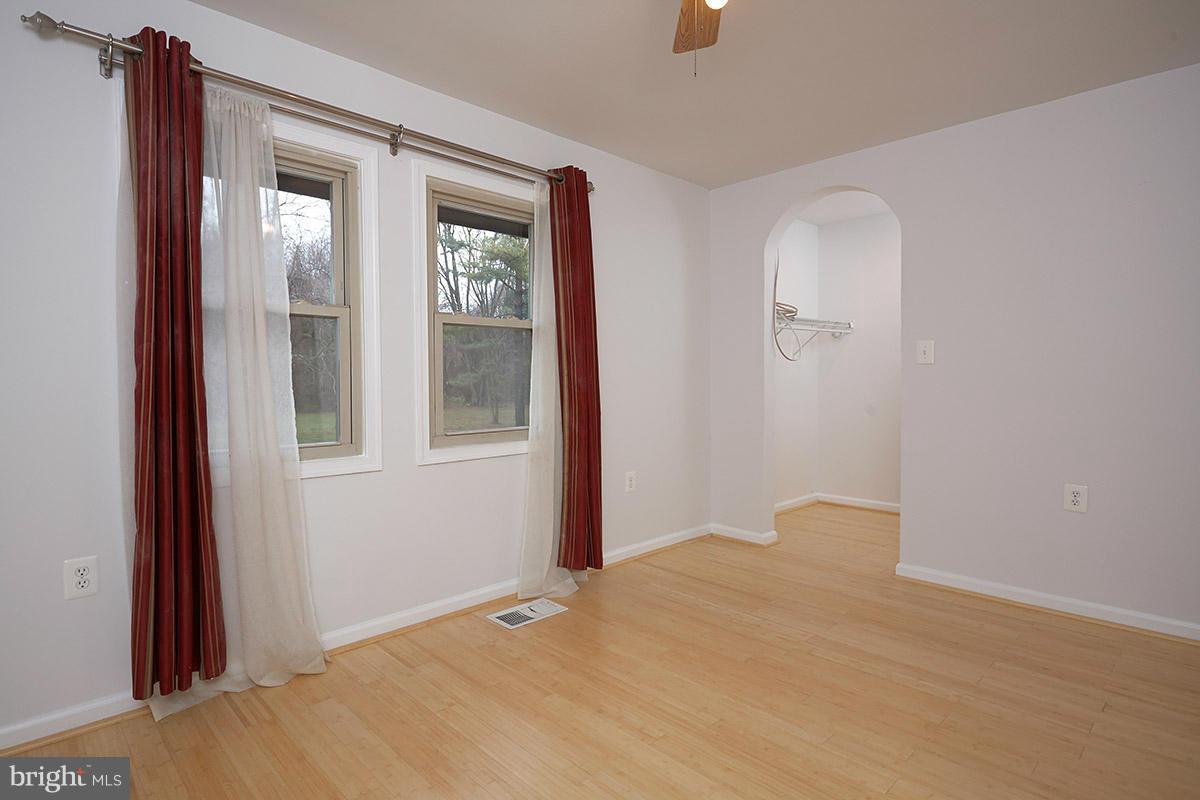 GREENFIELD FARM - Residential Lease