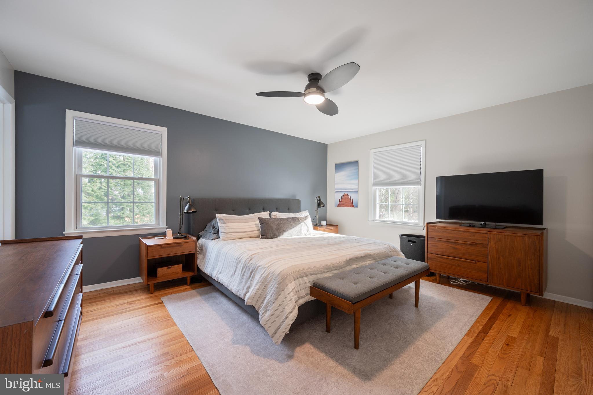 WAYNEWOOD - Residential