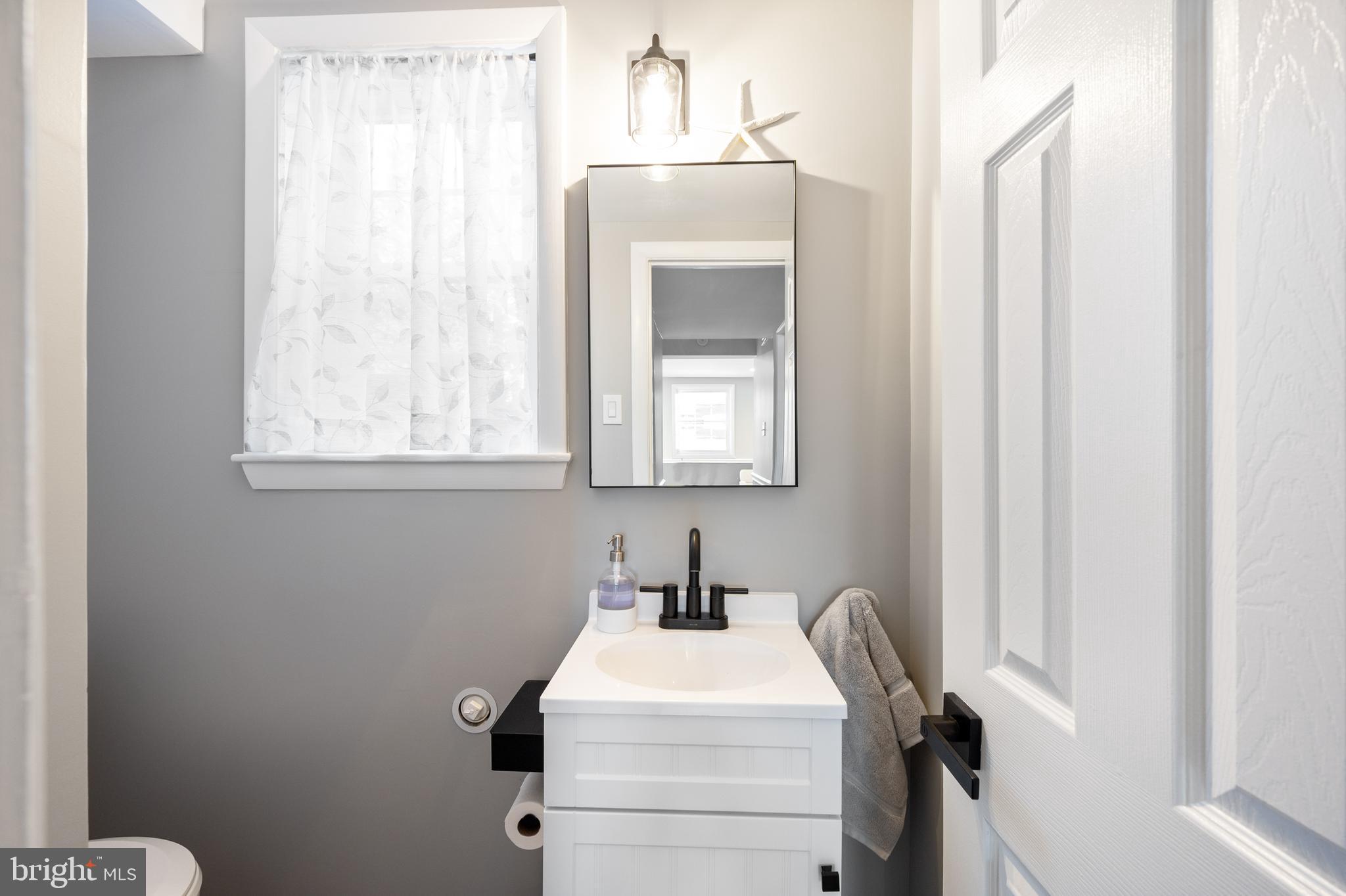 WAYNEWOOD - Residential