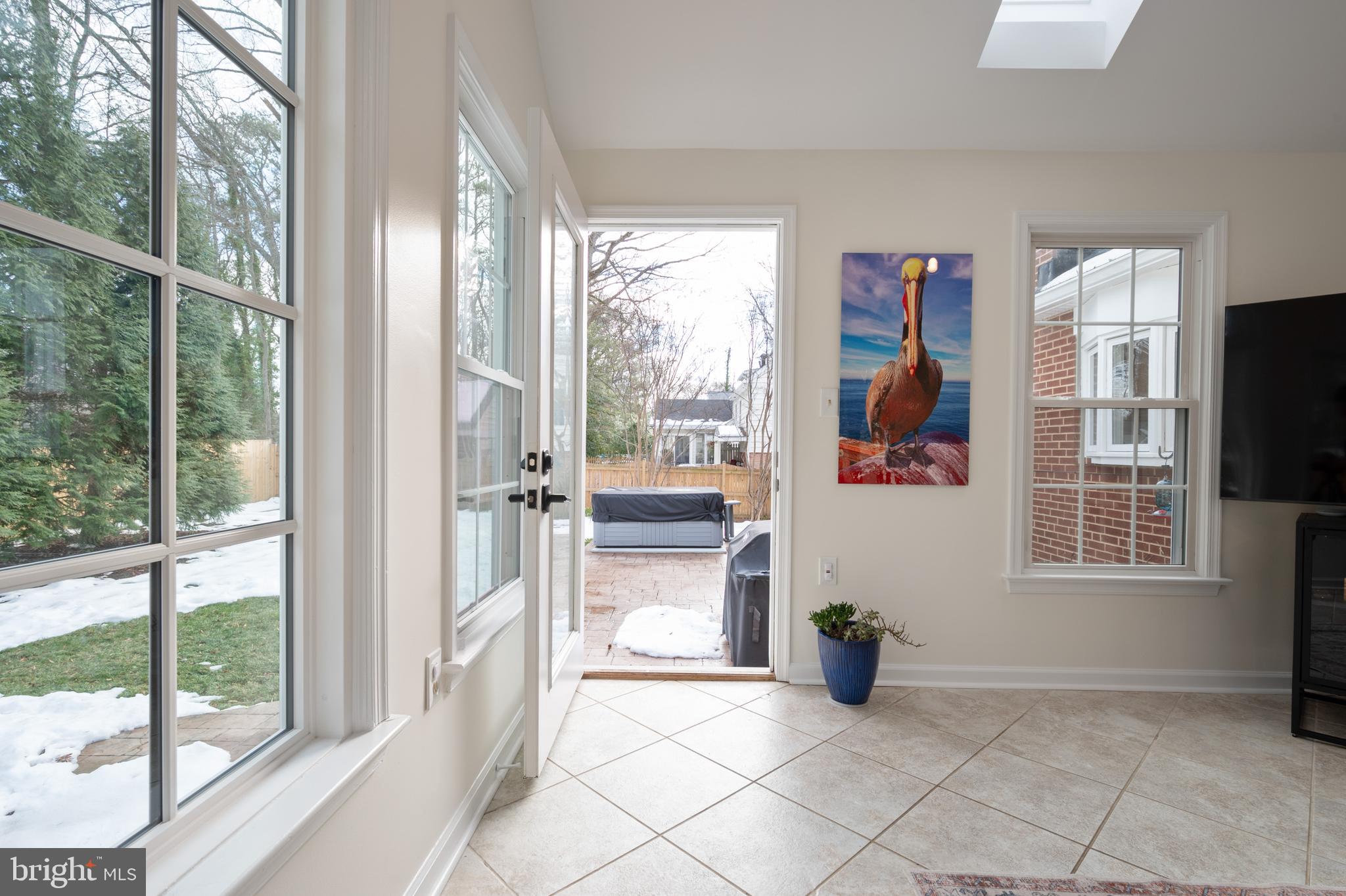 WAYNEWOOD - Residential