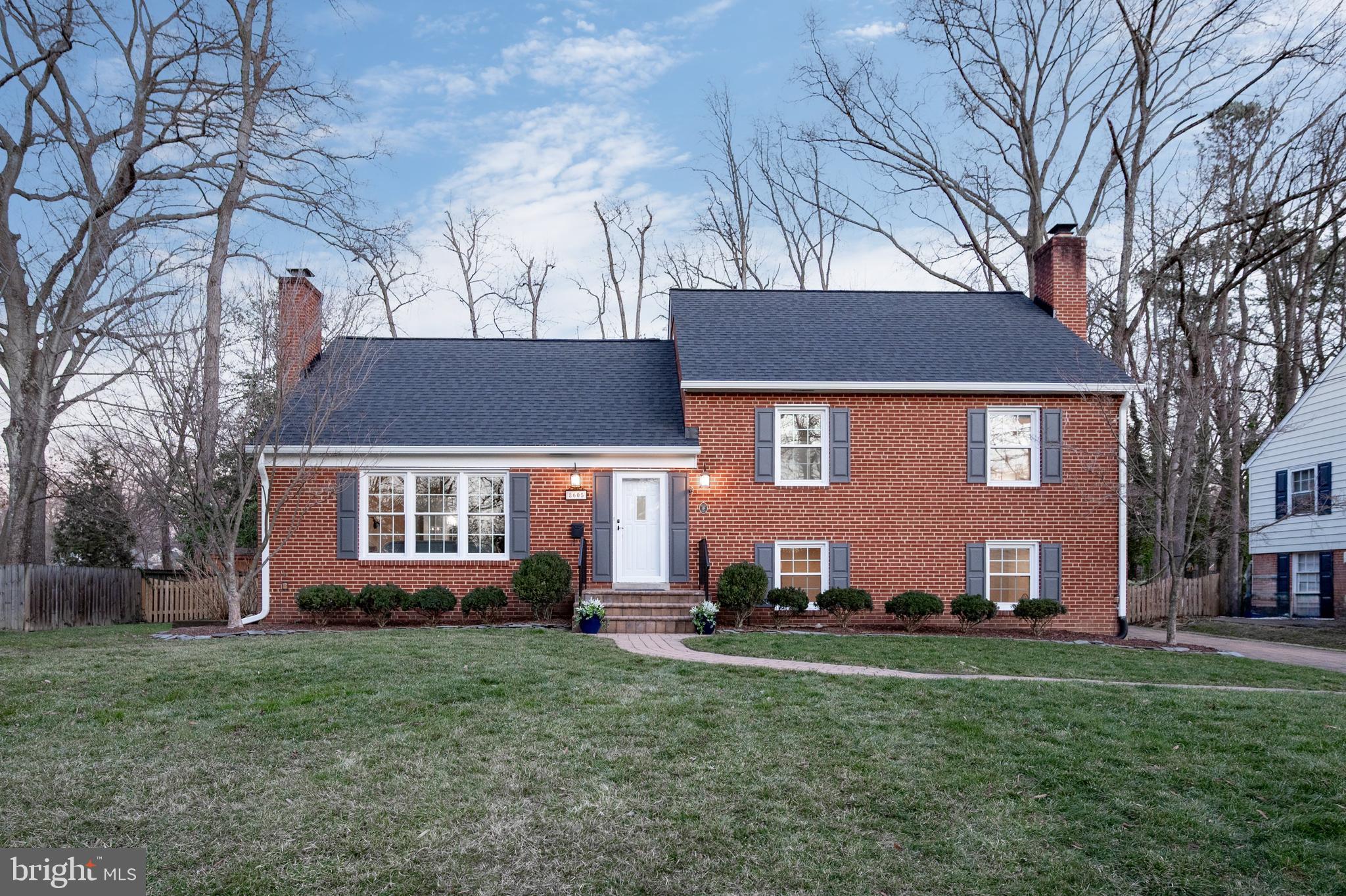 WAYNEWOOD - Residential