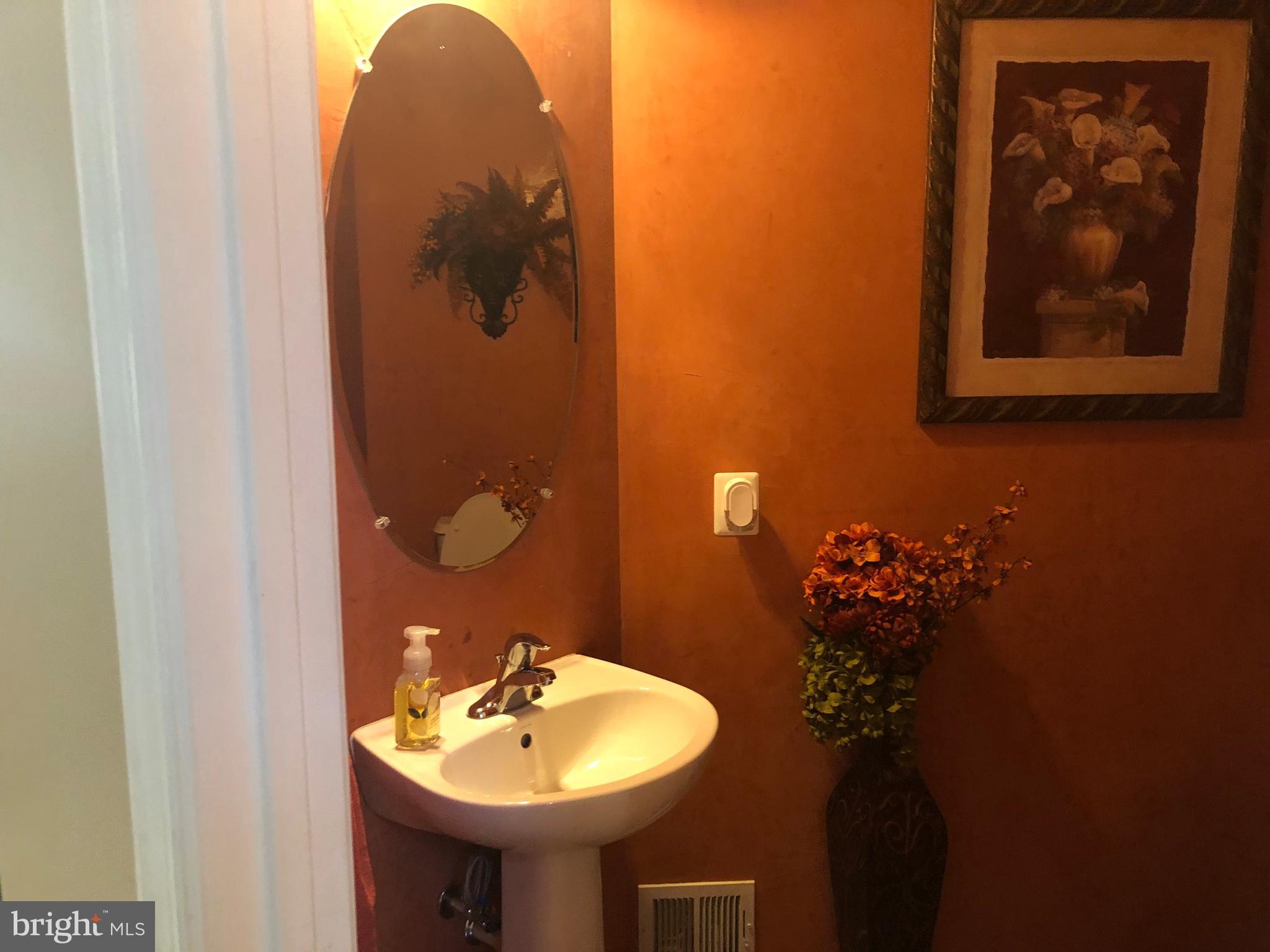 KENSINGTON VILLAS - Residential