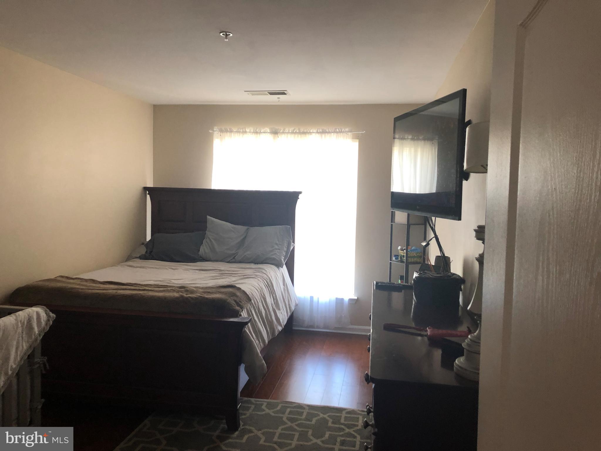 KENSINGTON VILLAS - Residential