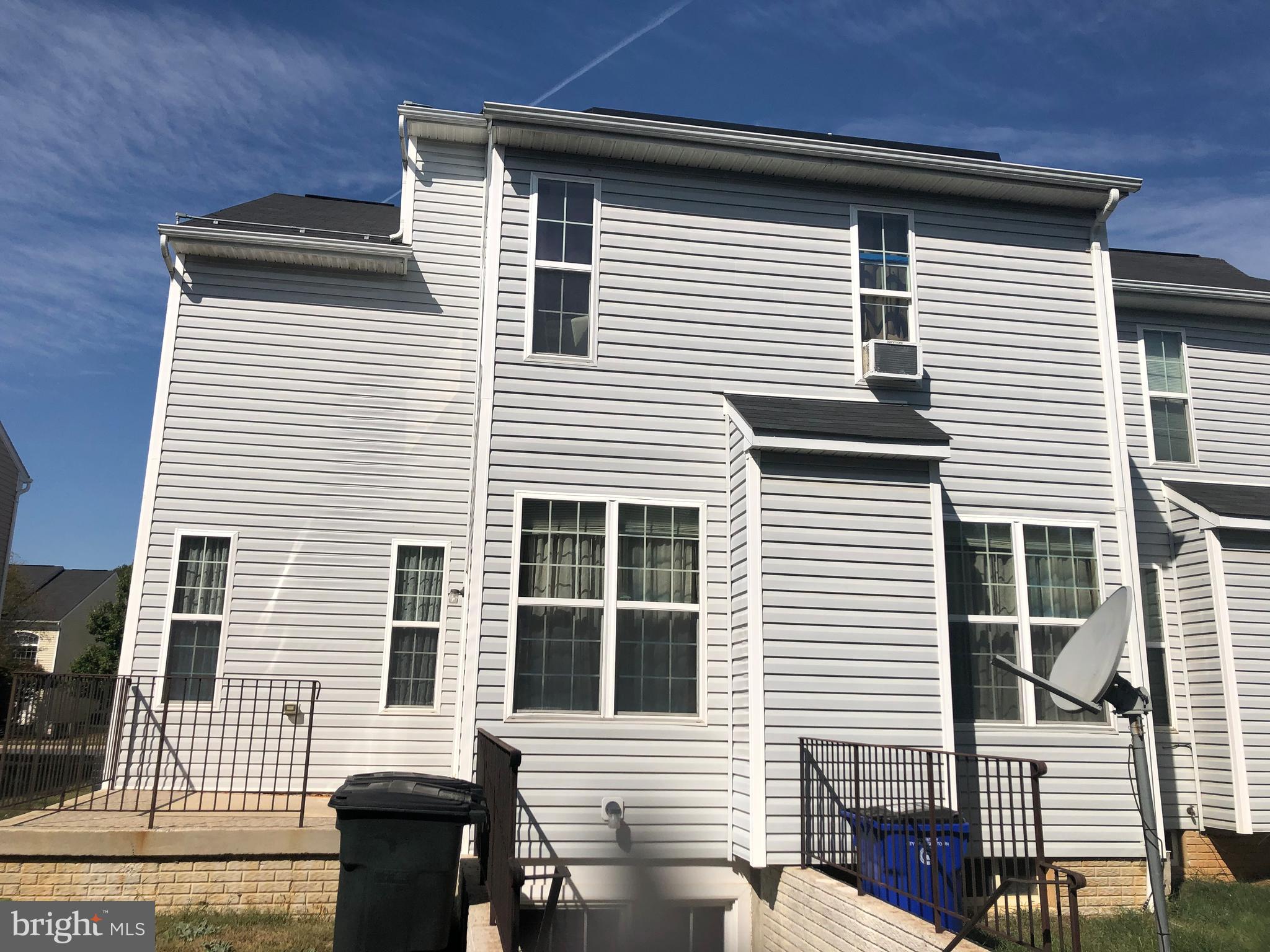 KENSINGTON VILLAS - Residential