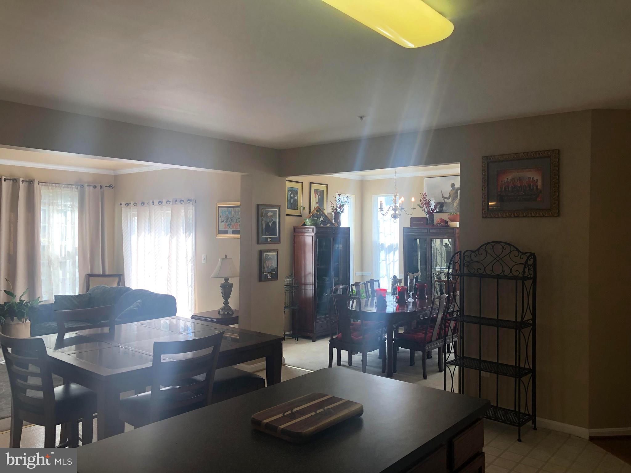 KENSINGTON VILLAS - Residential