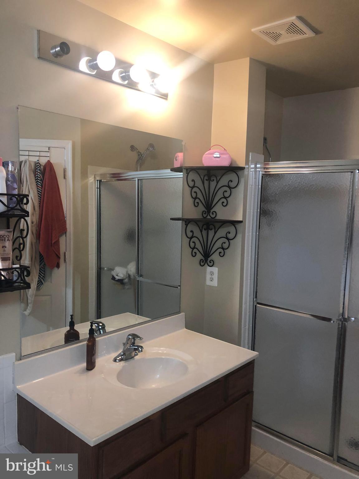 KENSINGTON VILLAS - Residential