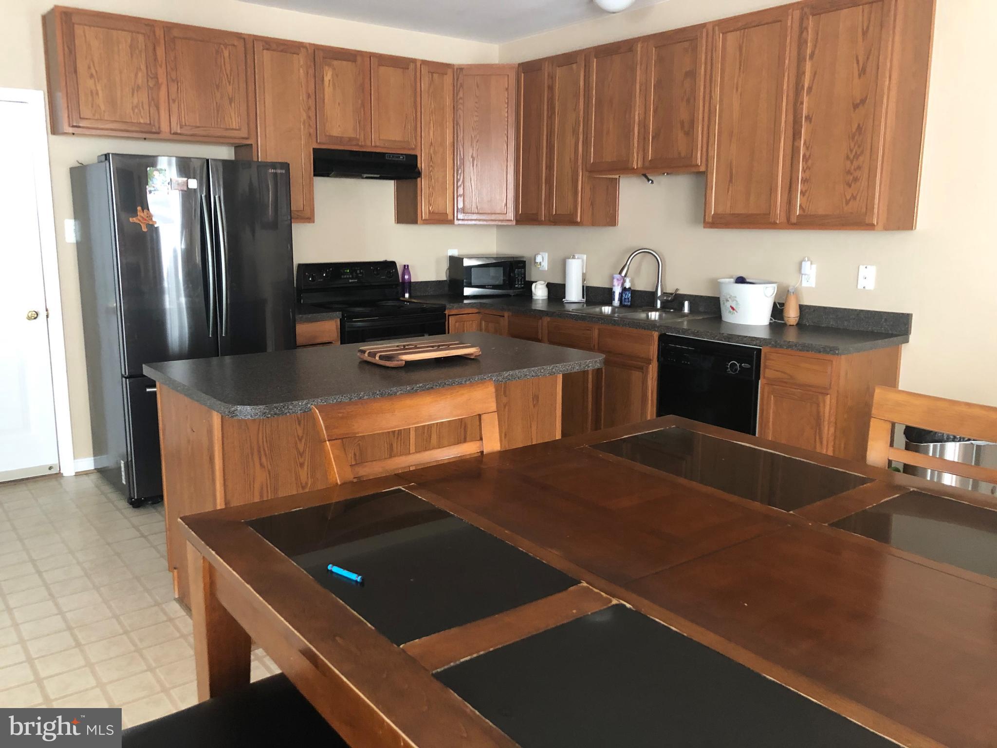 KENSINGTON VILLAS - Residential