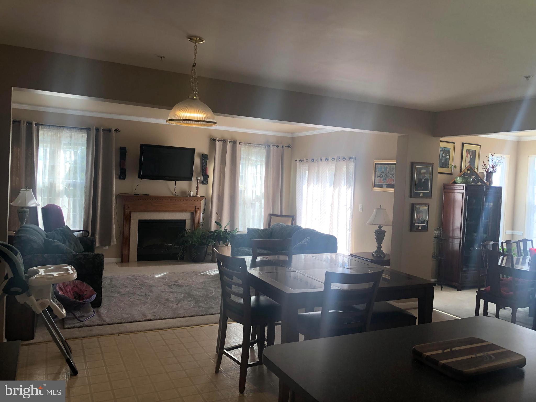 KENSINGTON VILLAS - Residential