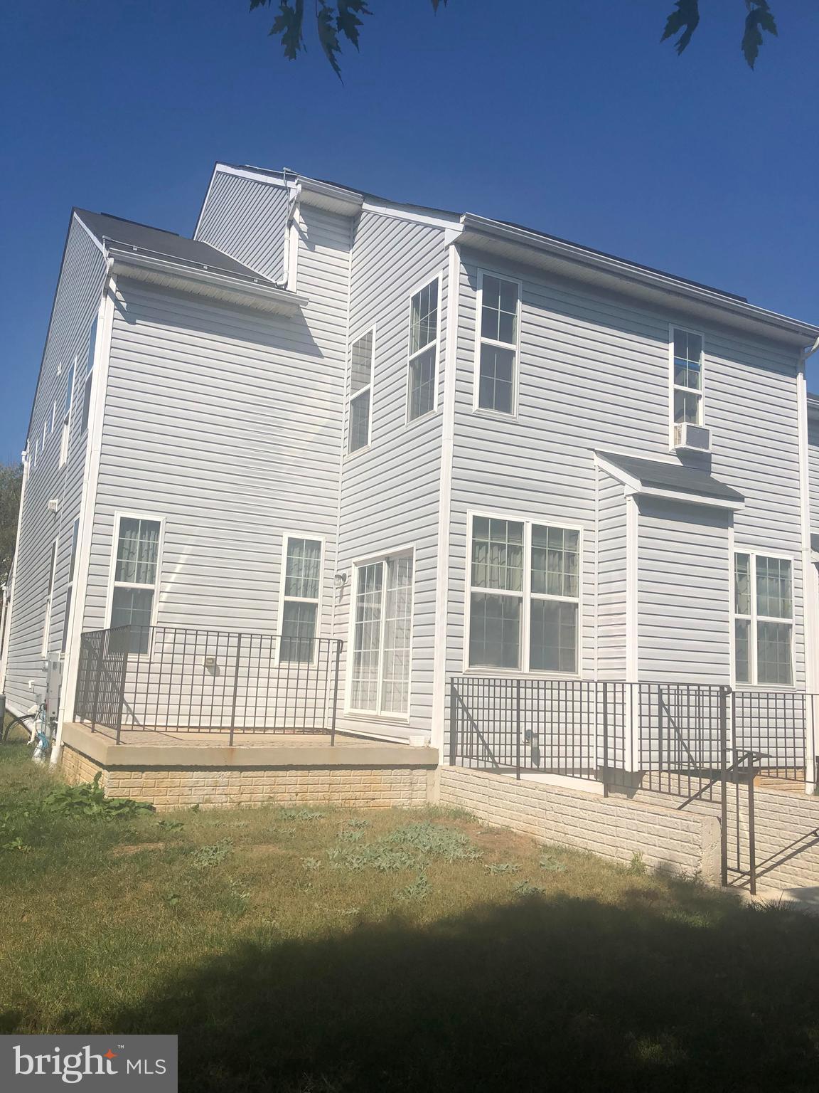 KENSINGTON VILLAS - Residential