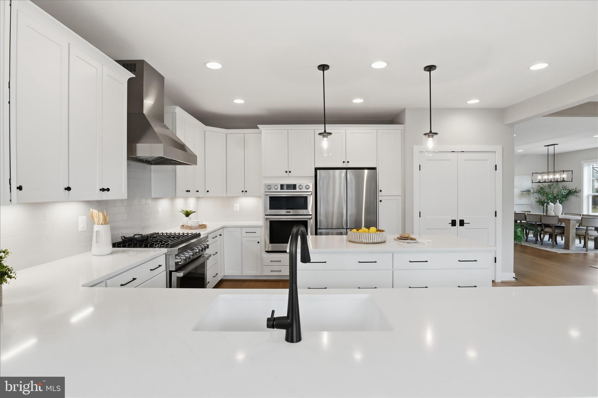 VIENNA WOODS - Residential