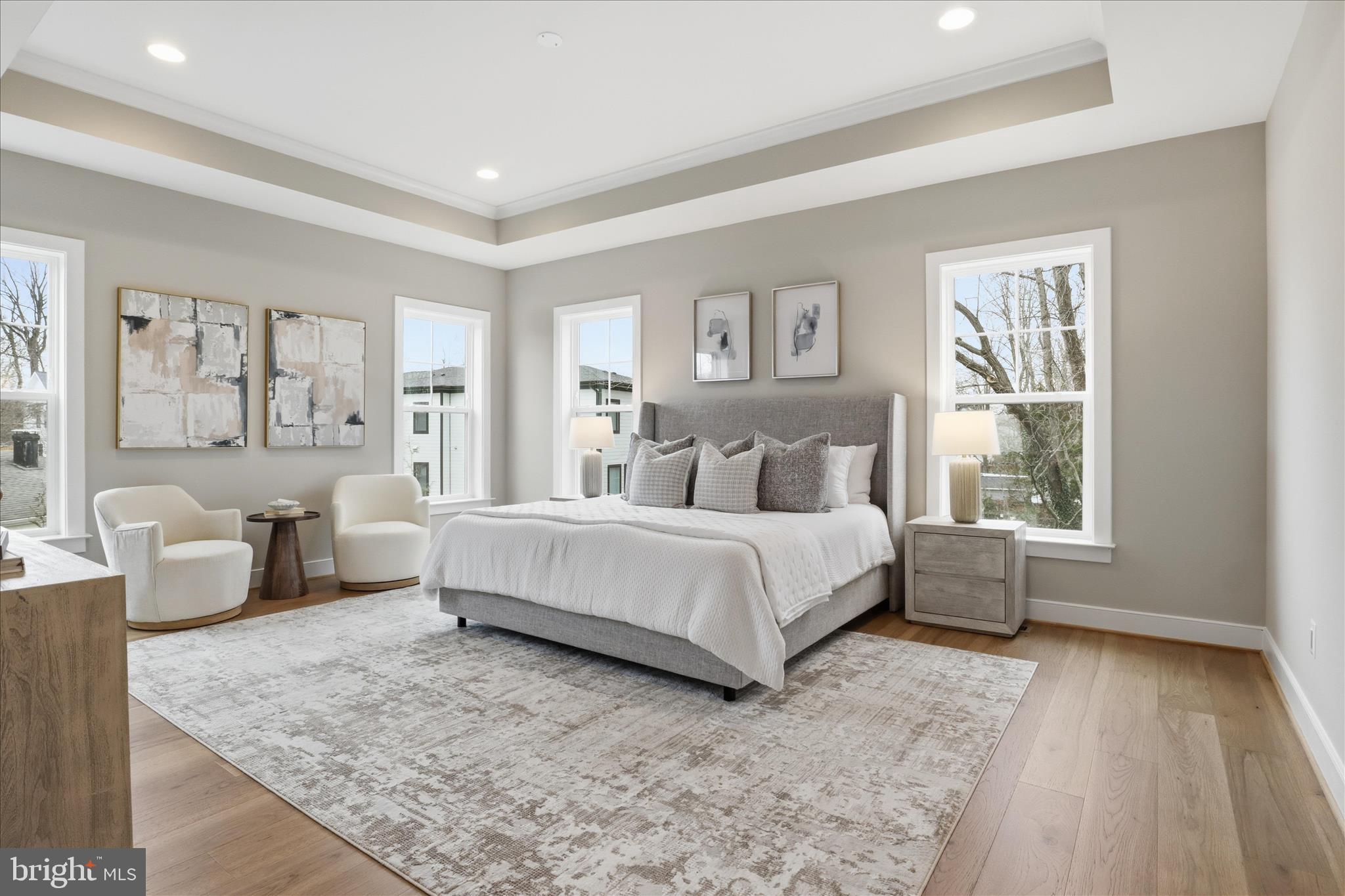 VIENNA WOODS - Residential