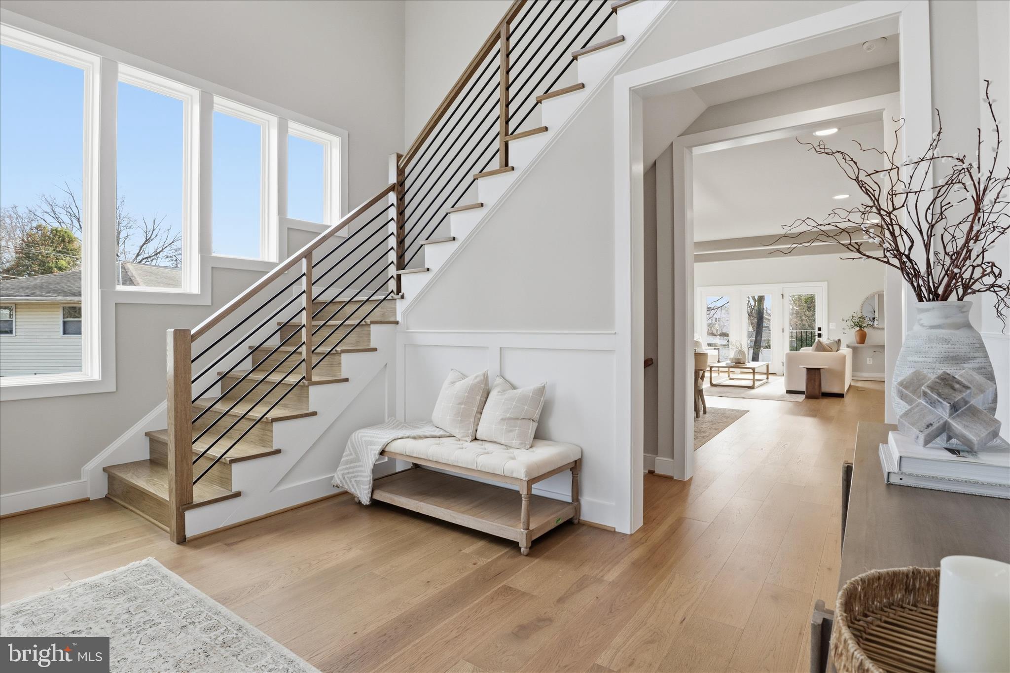 VIENNA WOODS - Residential