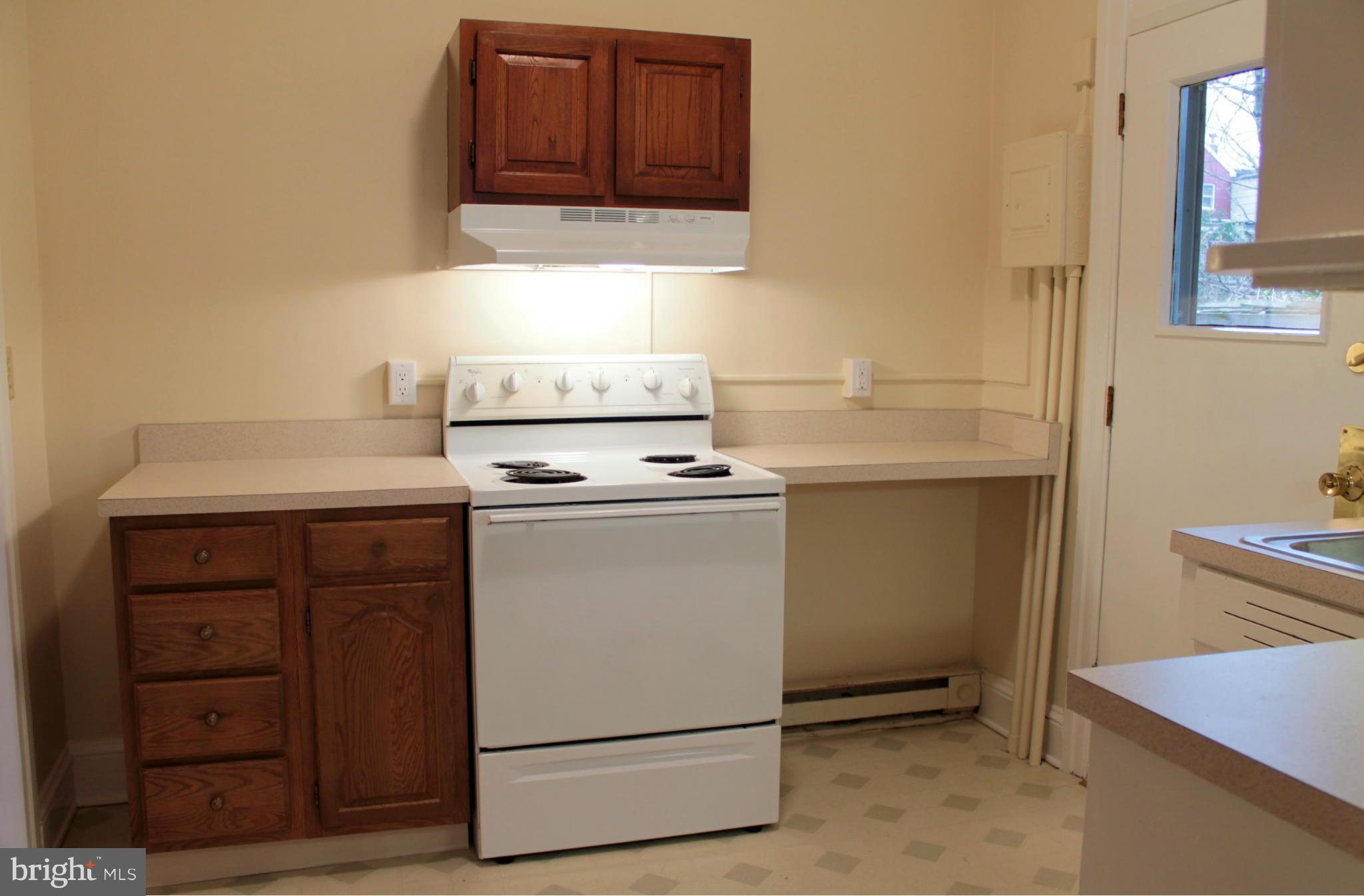 ARTS & ENTERTAINMENT DISTRICT - Residential Lease